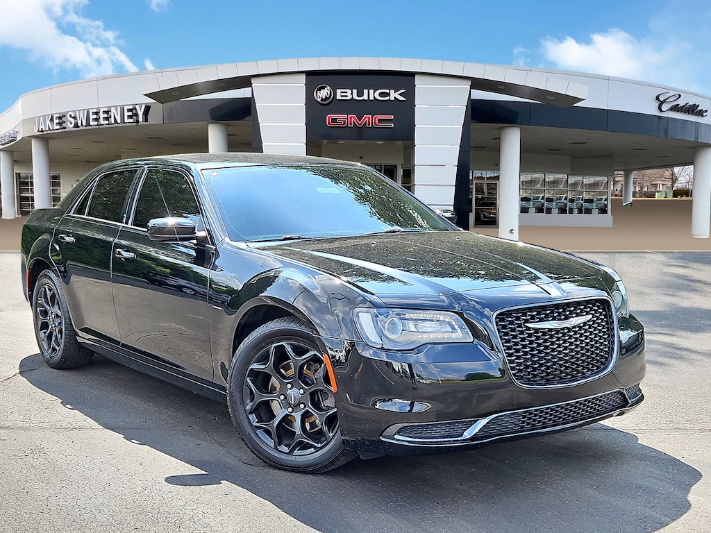 Used 2019 Chrysler 300 Touring Sedan