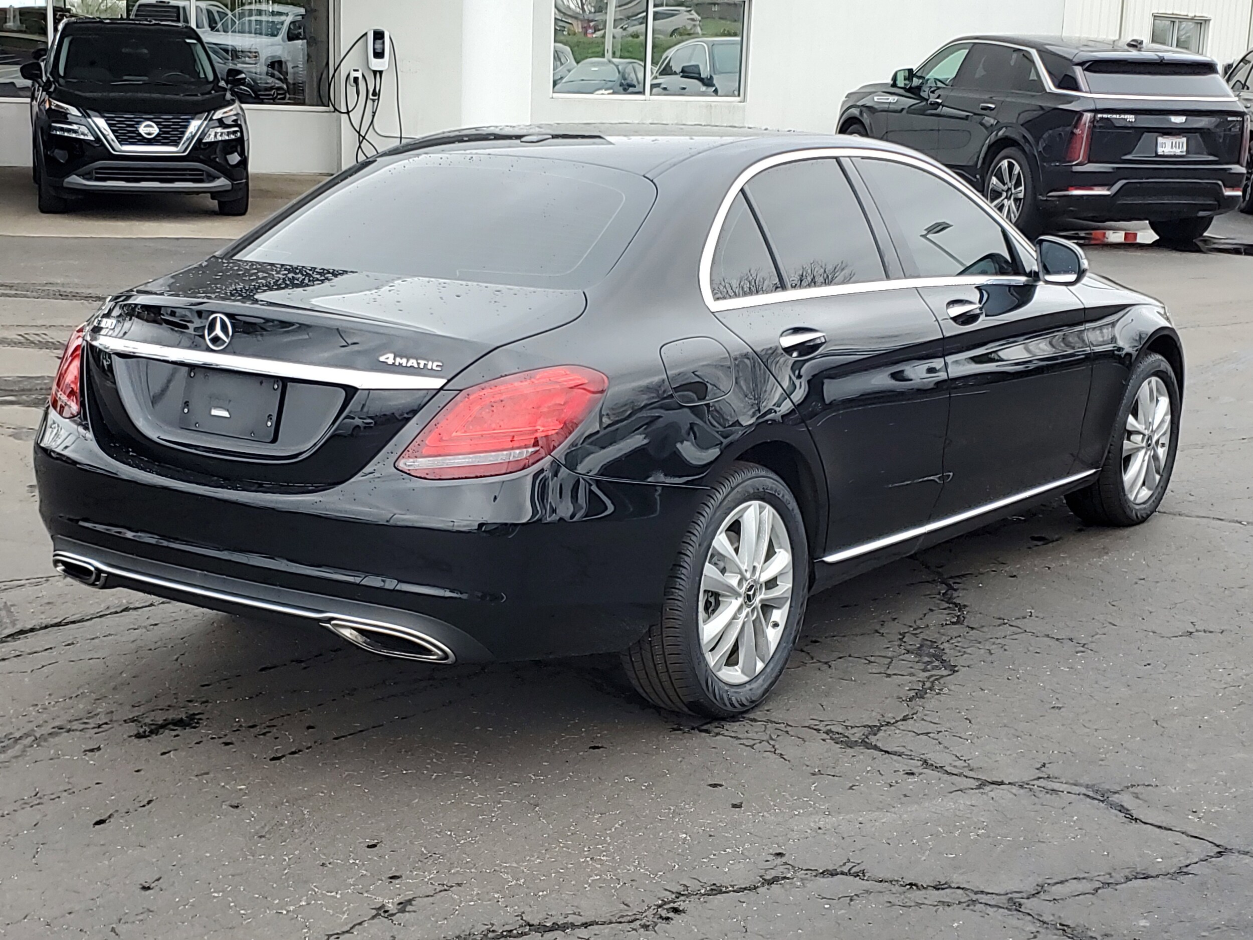 2019 Mercedes Benz C 300 photo 4