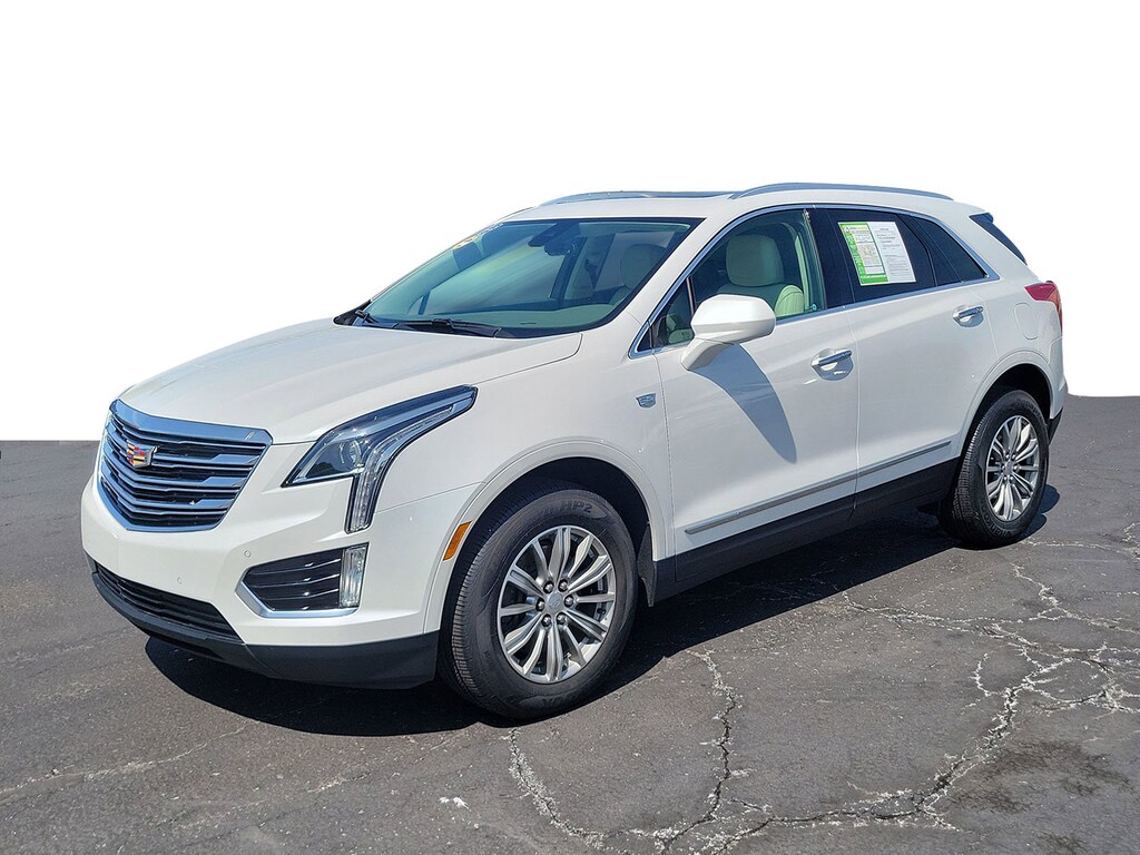 Used 2017 CADILLAC XT5 Luxury FWD SUV