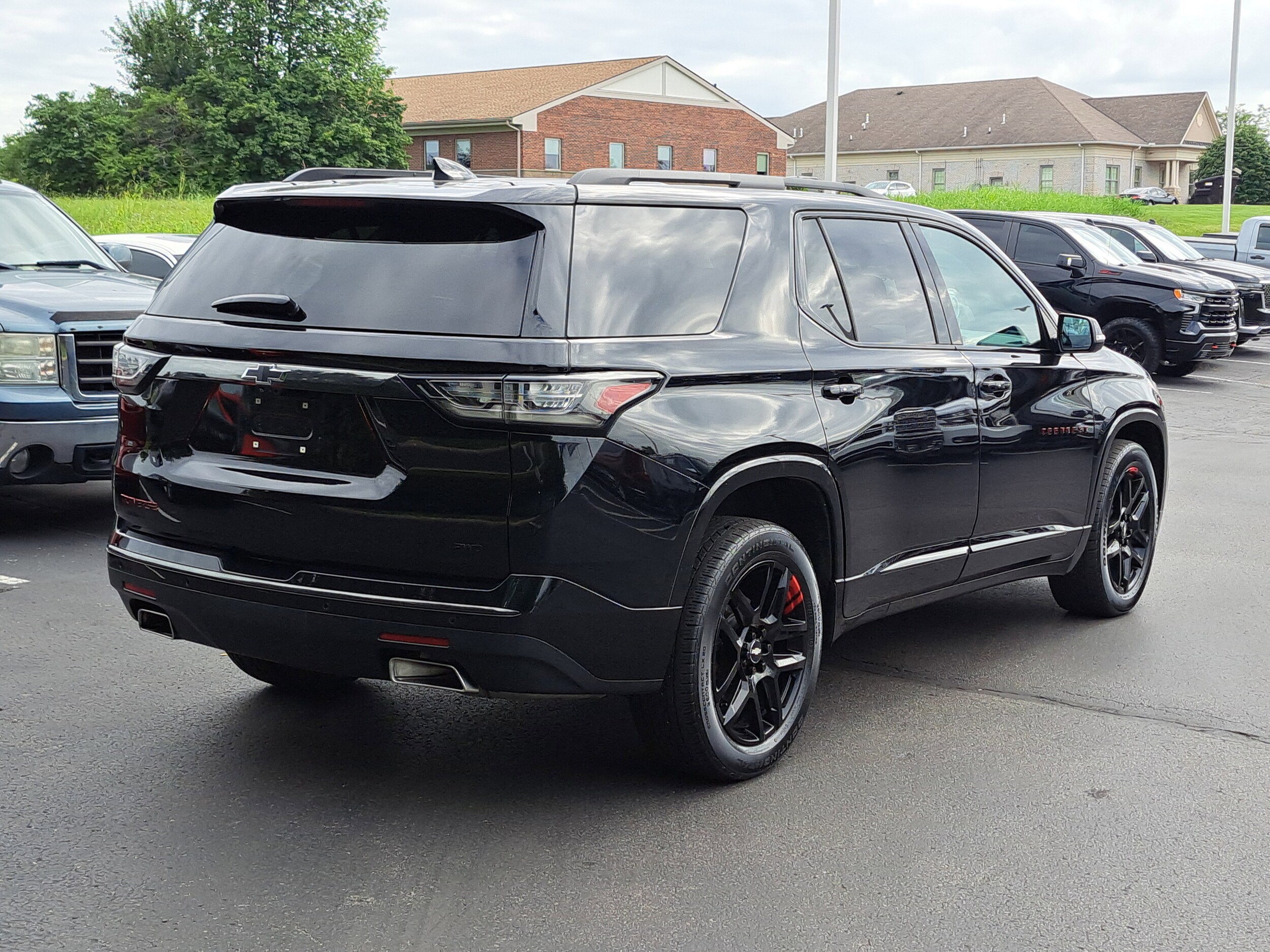 2021 Chevrolet Traverse Premier photo 4