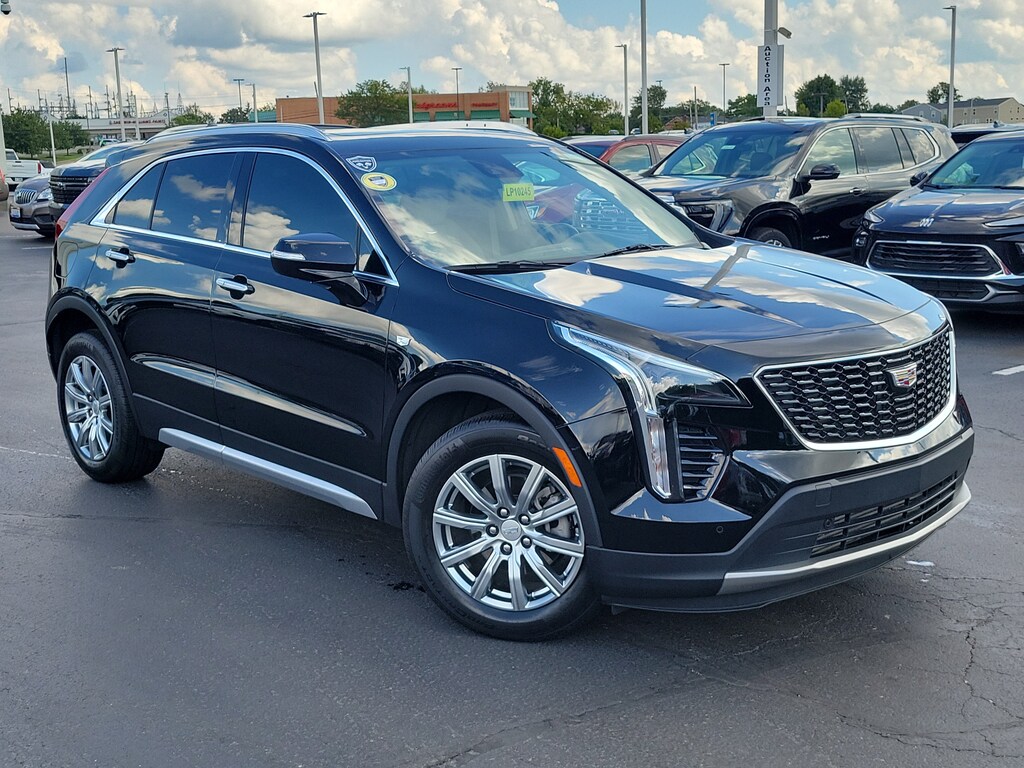 Used 2023 CADILLAC XT4 FWD Premium Luxury SUV