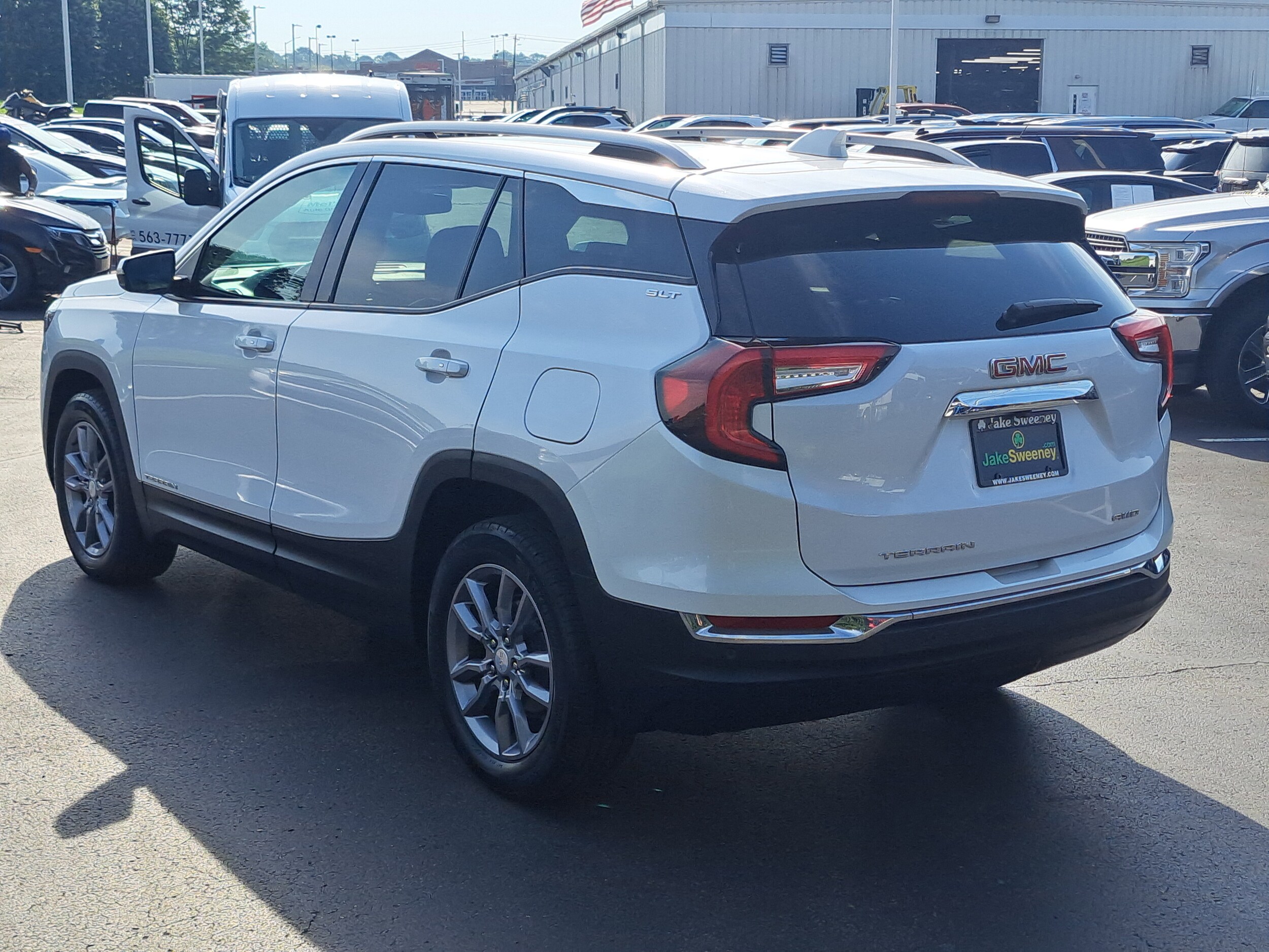 2022 Gmc Terrain SLT photo 2