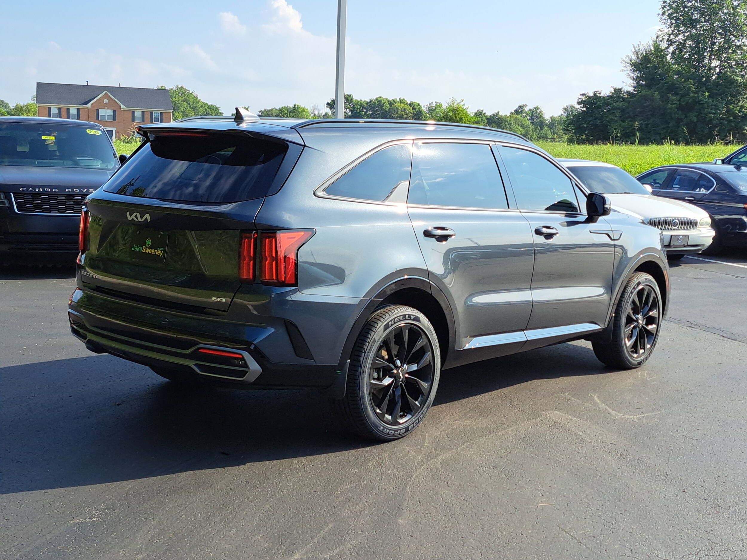 2023 Kia Sorento SX photo 4