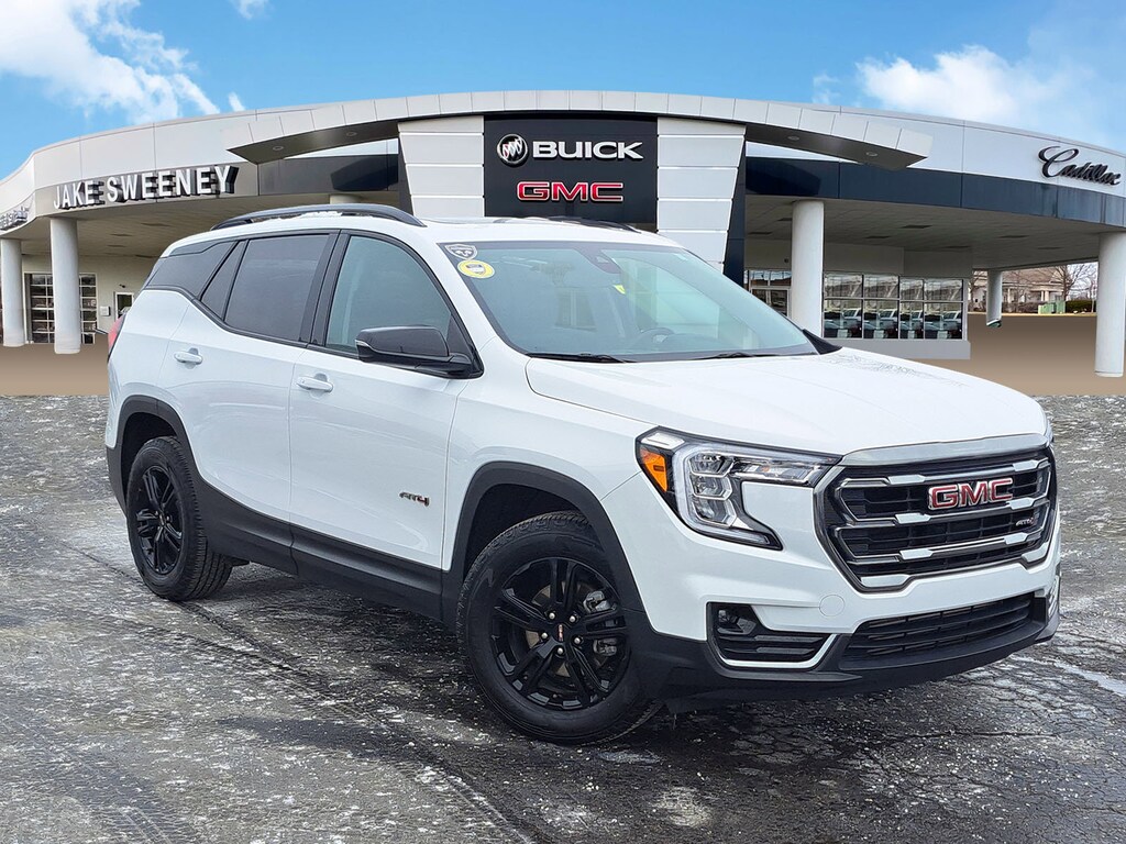 Used 2023 GMC Terrain AT4 SUV