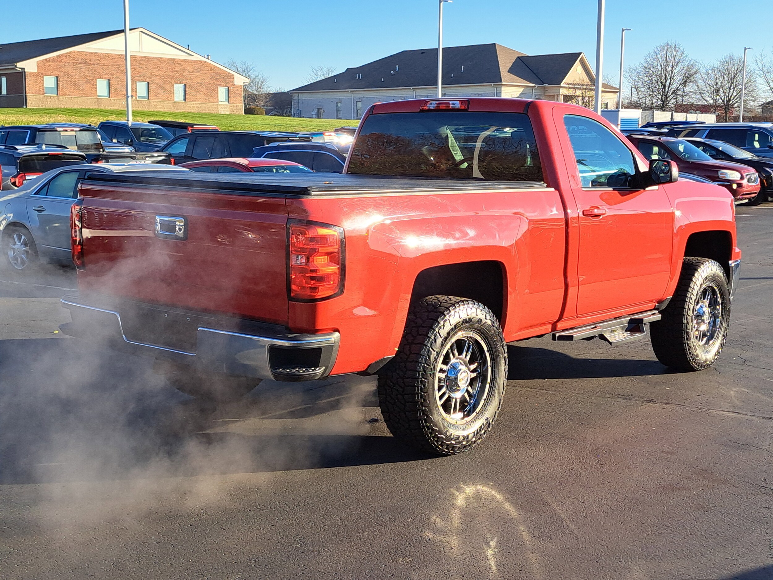 2015 Chevrolet Silverado 1500 LT photo 4