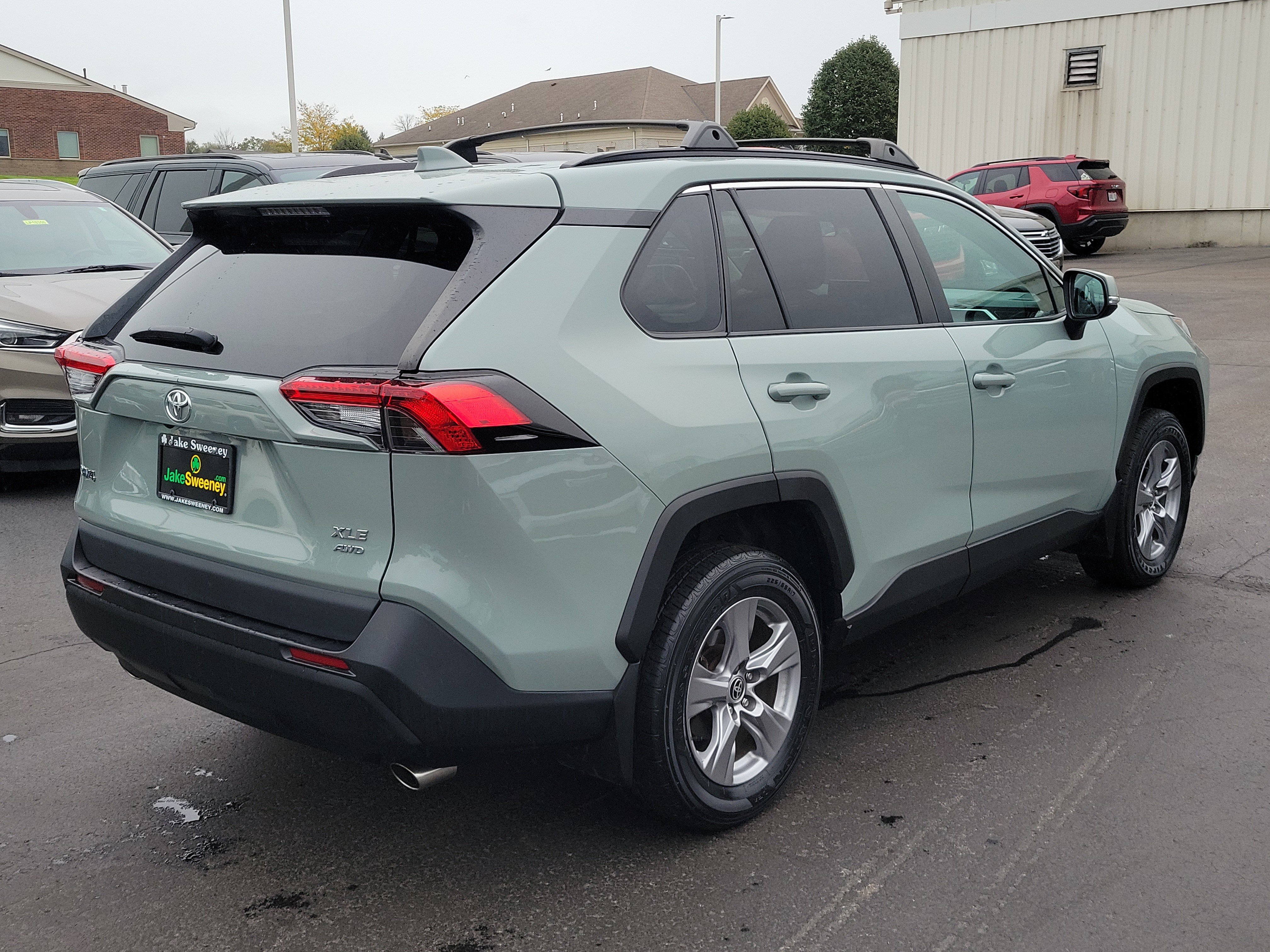 Used 2022 Toyota RAV4 XLE SUV