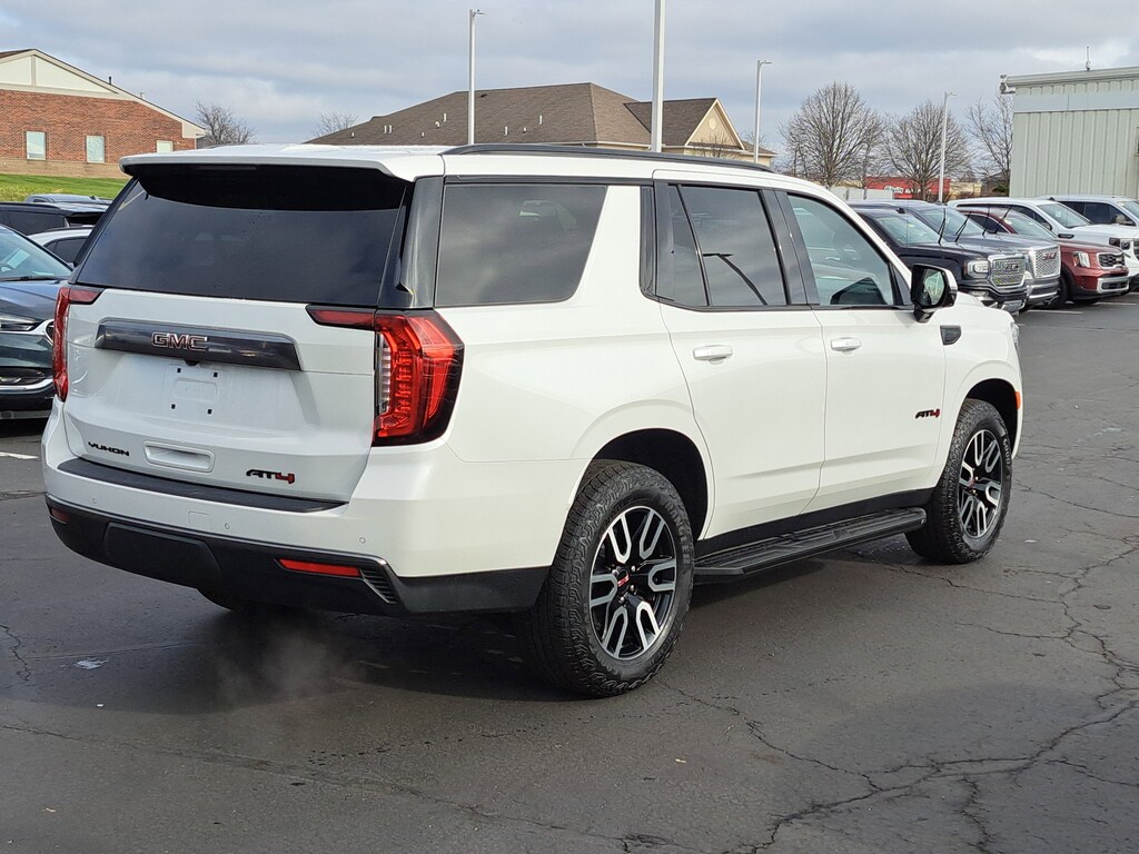 Used 2024 GMC Yukon AT4 SUV
