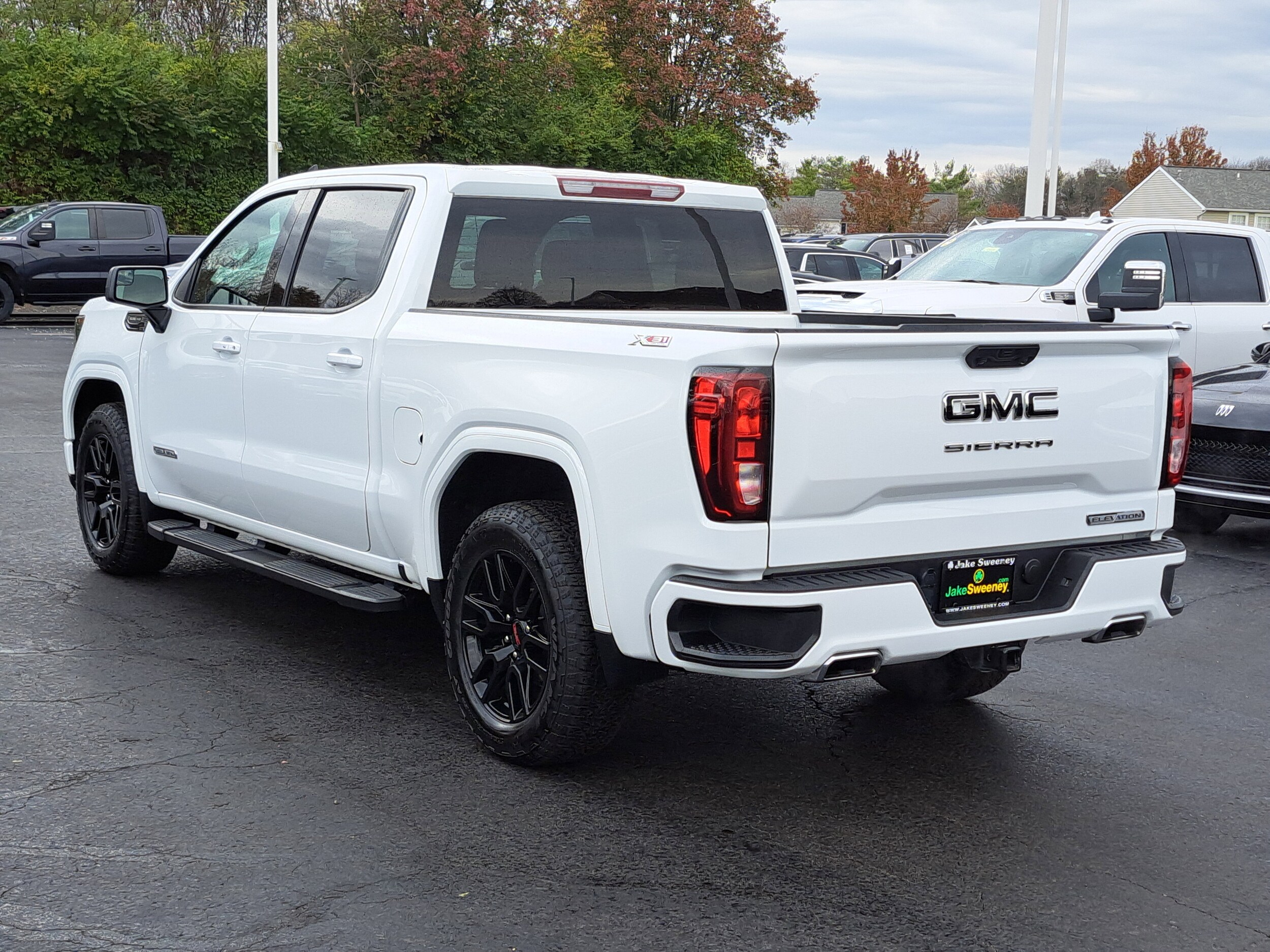 2024 Gmc Sierra 1500 Elevation photo 2