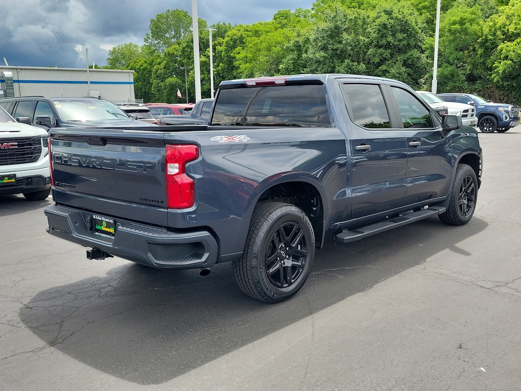 Used 2022 Chevrolet Silverado 1500 LTD Custom Truck
