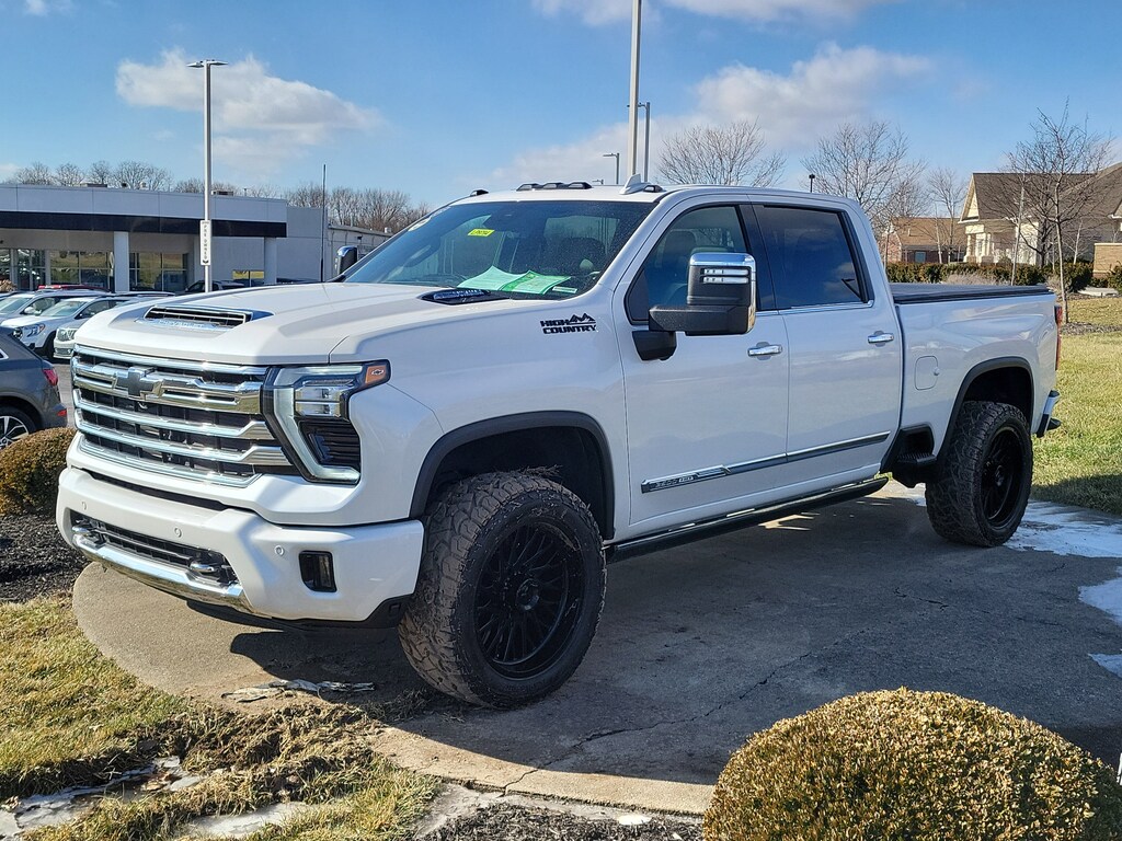 Used 2025 Chevrolet Silverado 2500 HD High Country Truck