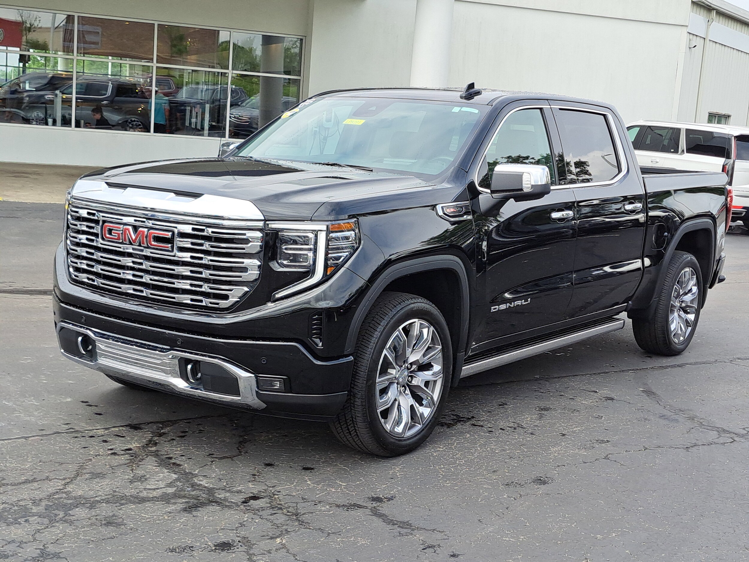 2023 Gmc Sierra 1500 Denali photo 2