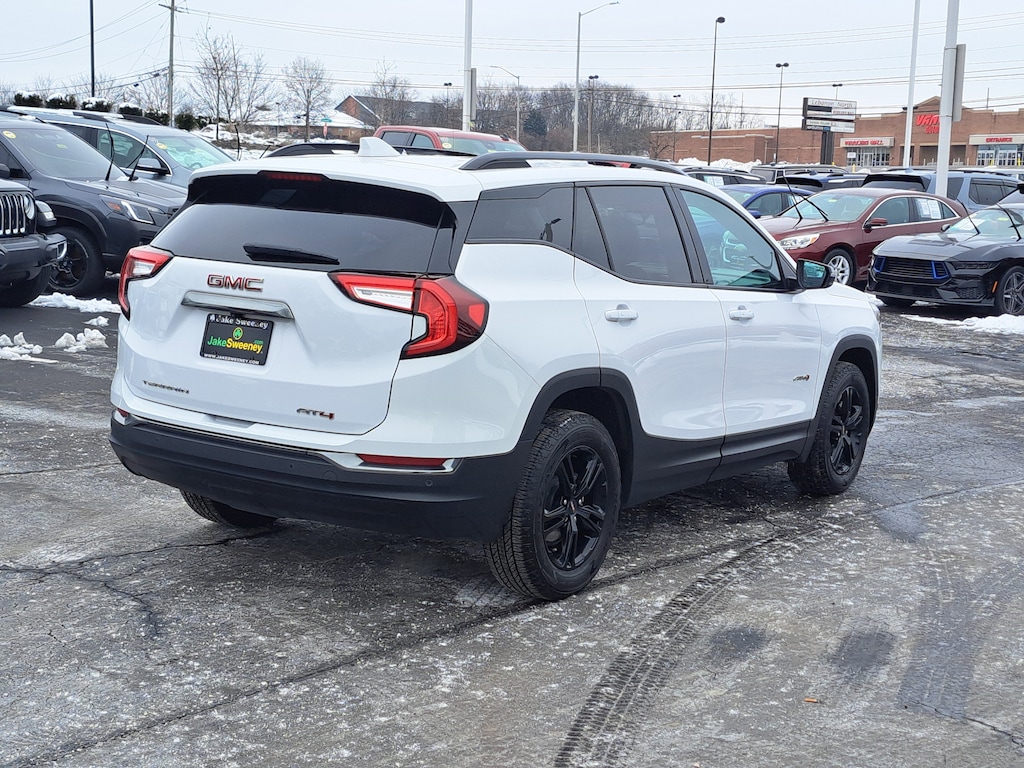 Used 2023 GMC Terrain AT4 SUV