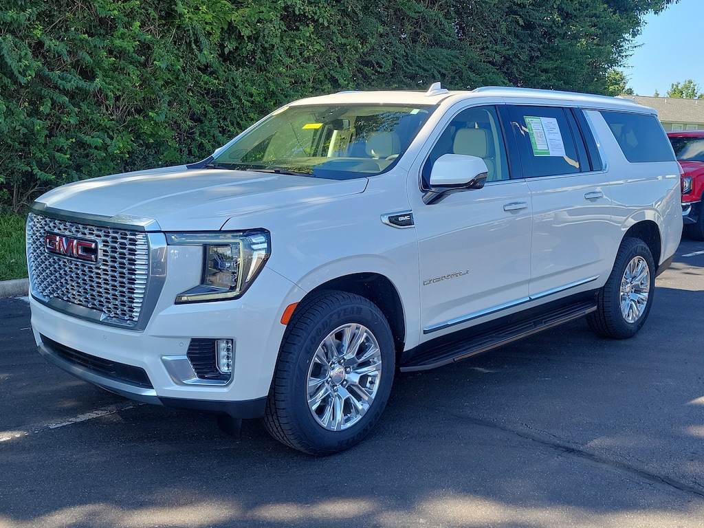 Used 2022 GMC Yukon XL Denali SUV