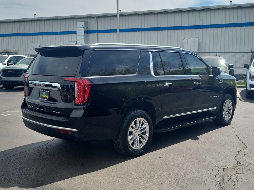 Used 2021 GMC Yukon XL SLT SUV