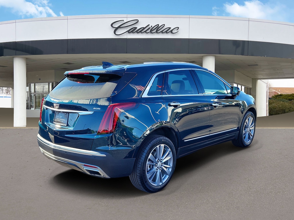 Used 2024 CADILLAC XT5 Premium Luxury SUV