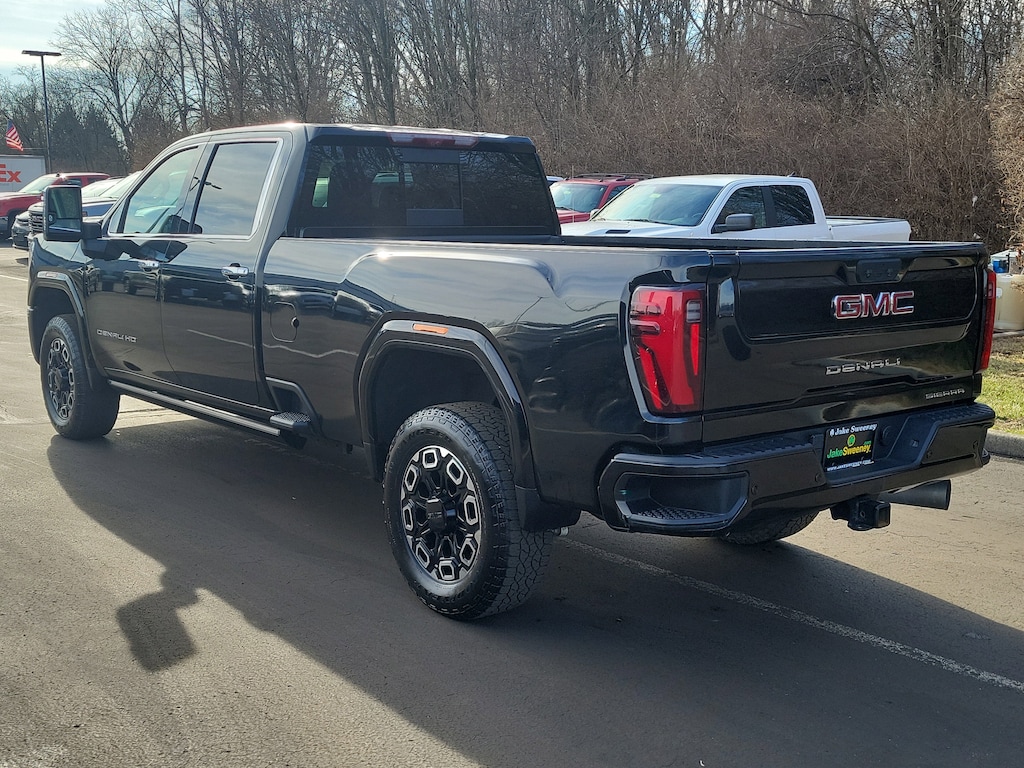 Used 2024 GMC Sierra 3500 HD Denali Truck