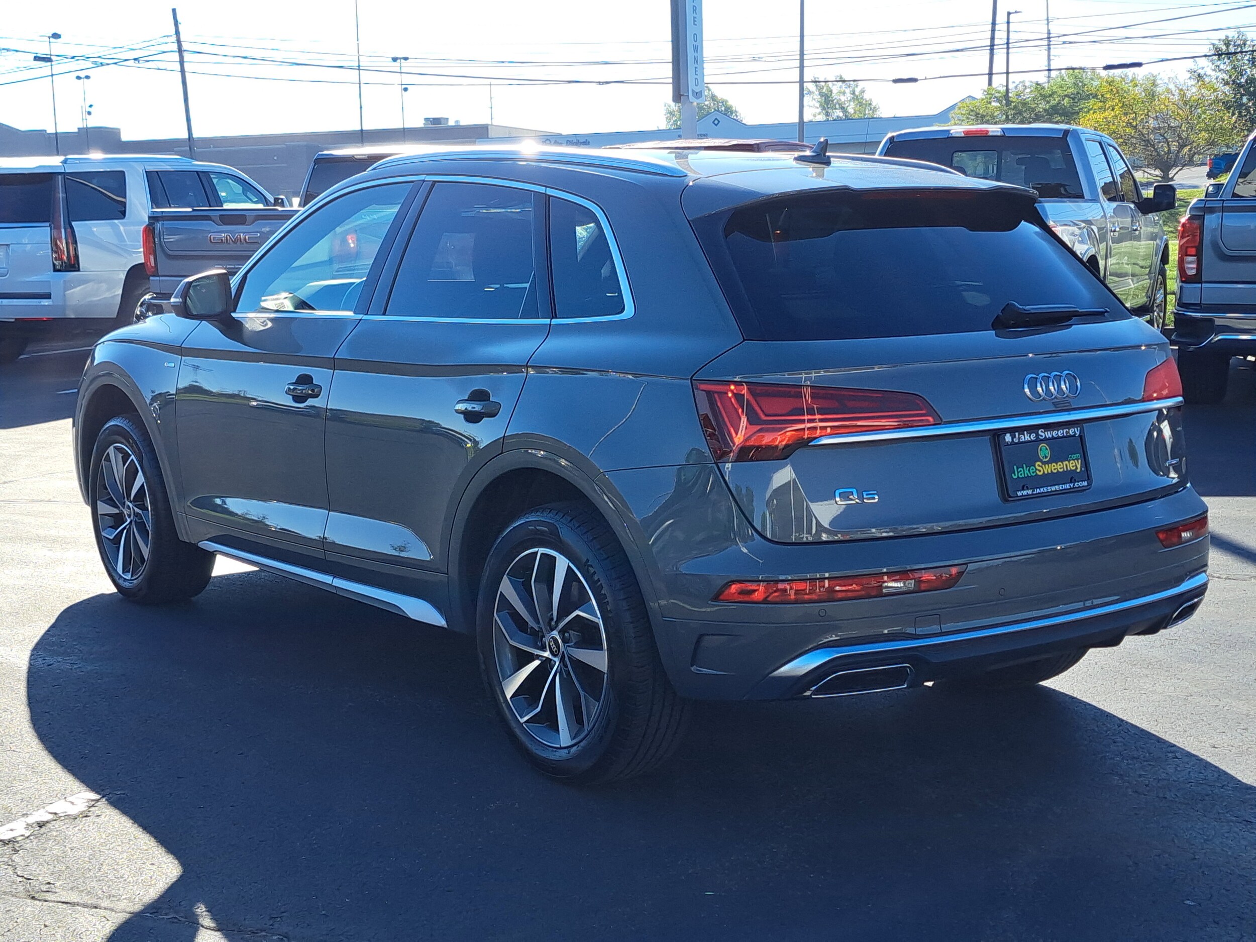 2023 Audi Q5 S line Premium photo 3