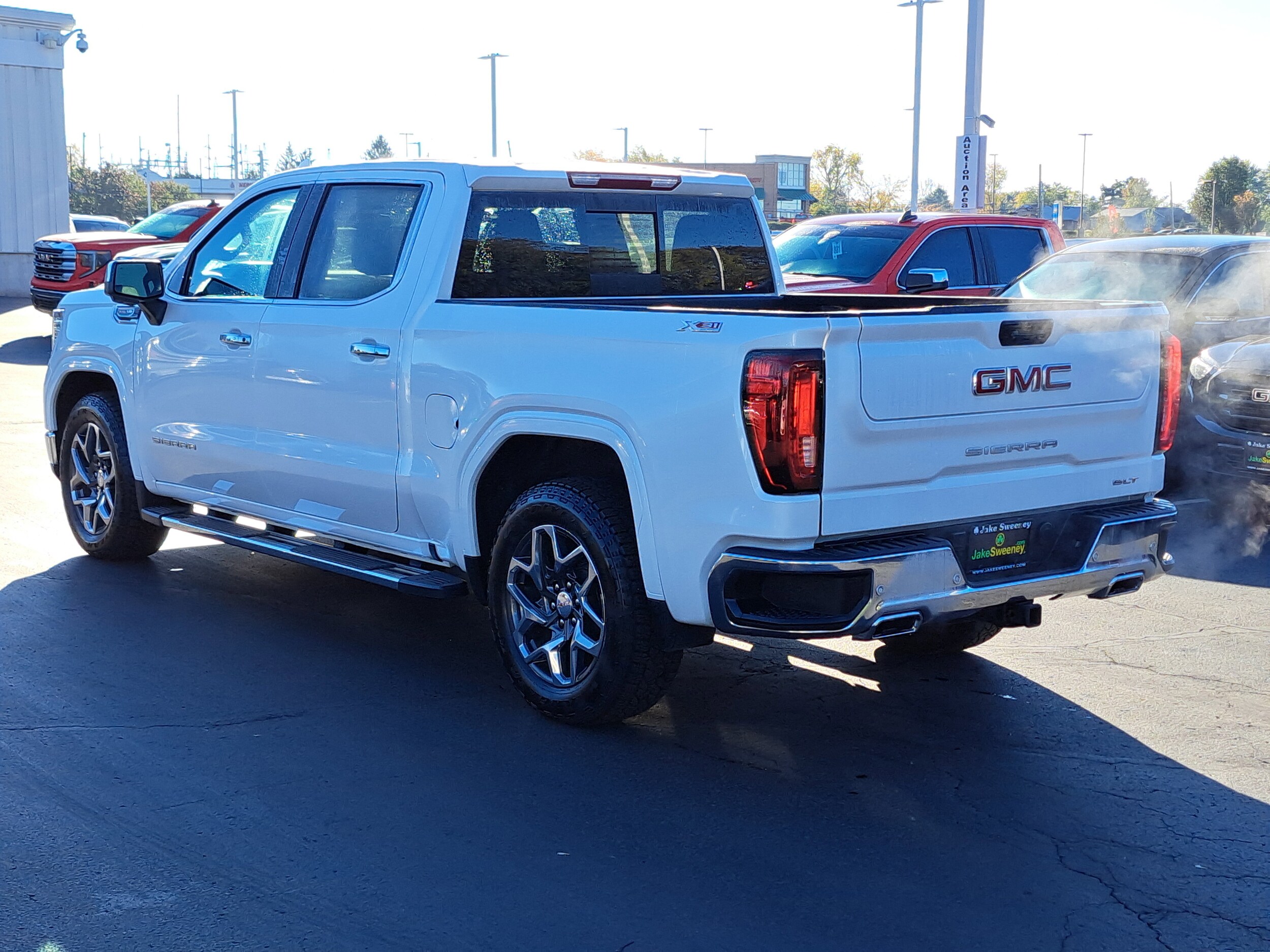 2024 Gmc Sierra 1500 SLT photo 3