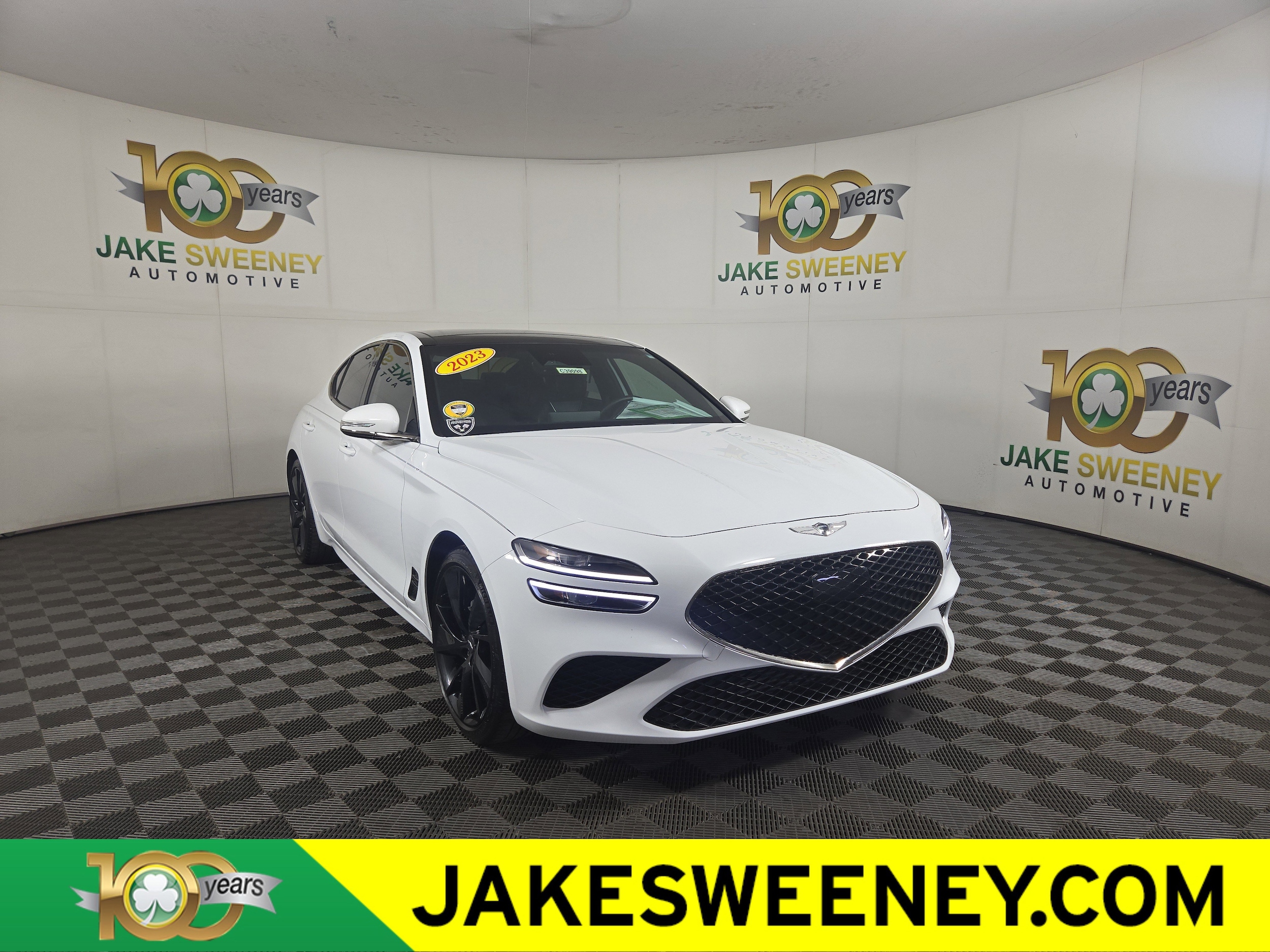 2023 Genesis G70 2.0T Standard's photo