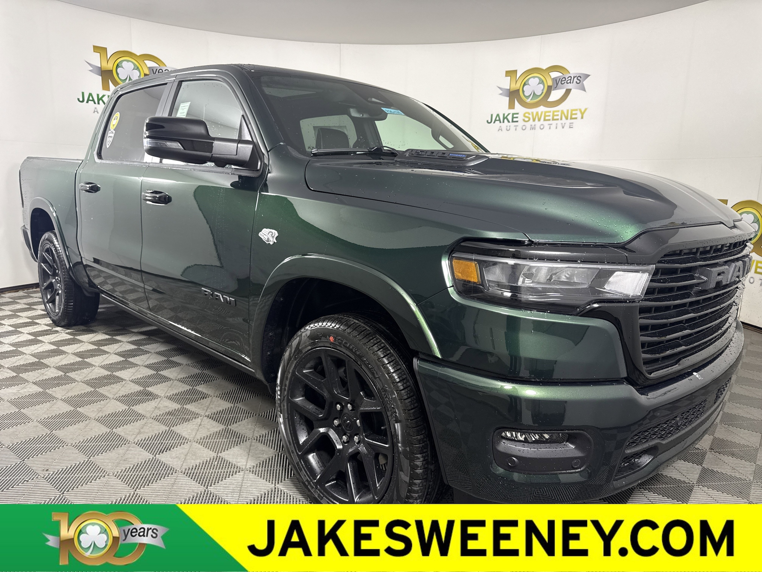 2026 RAM 1500 Laramie 4x4 Crew Cab 5'7's photo