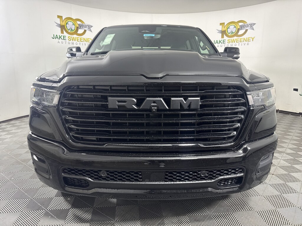 New 2027 Ram 1500 LARAMIE CREW CAB 4X4 5'7 BOX Pickup