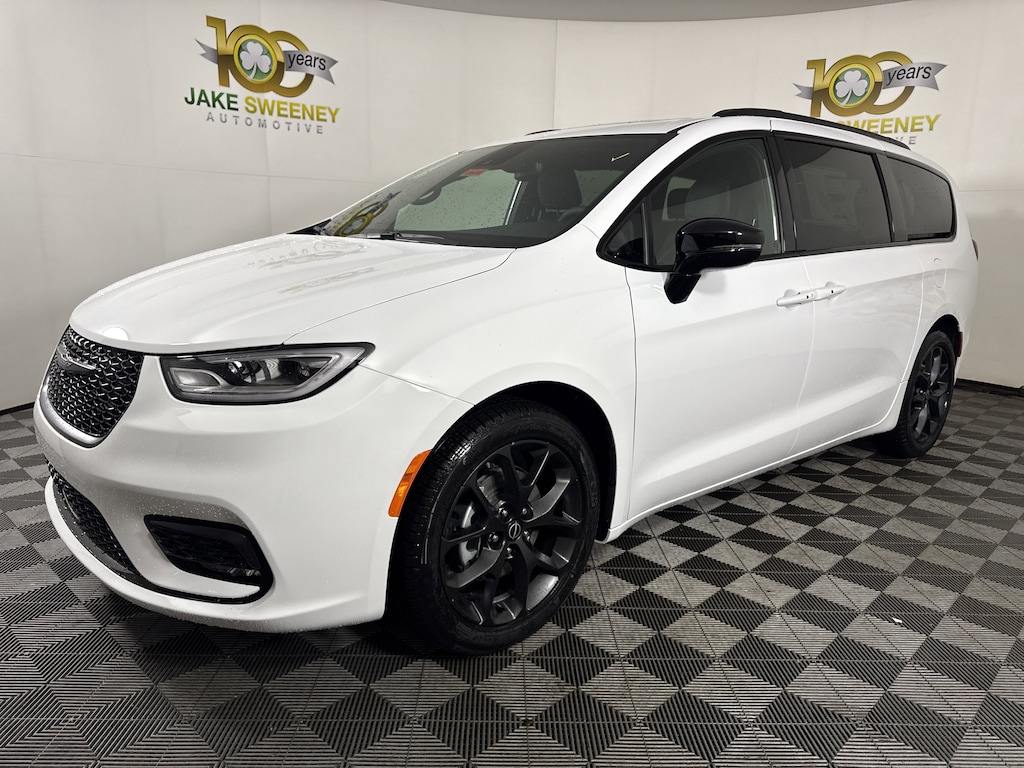 New 2026 Chrysler Pacifica SELECT Passenger Van