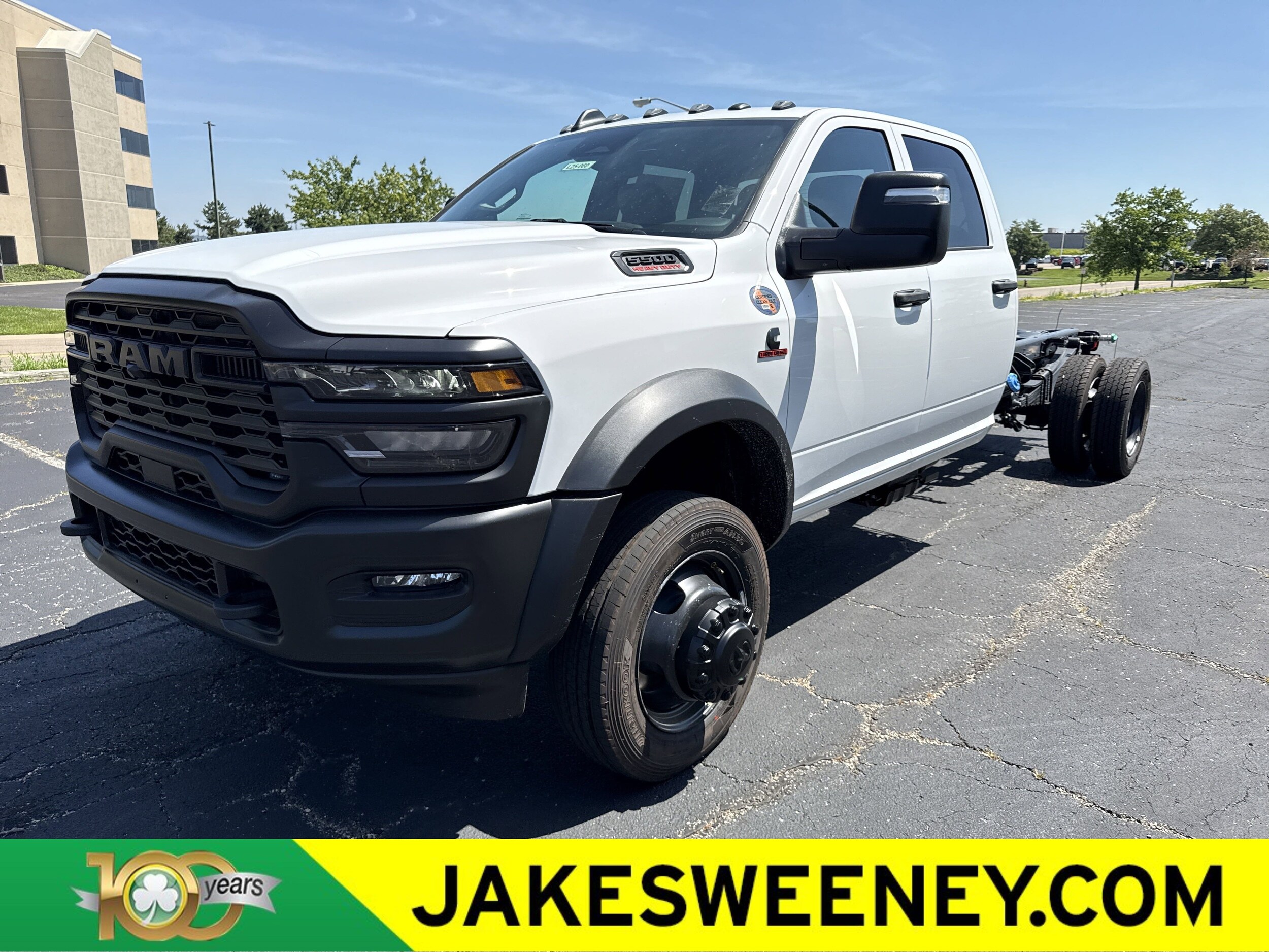 2025 Ram 5500 Tradesman photo 3