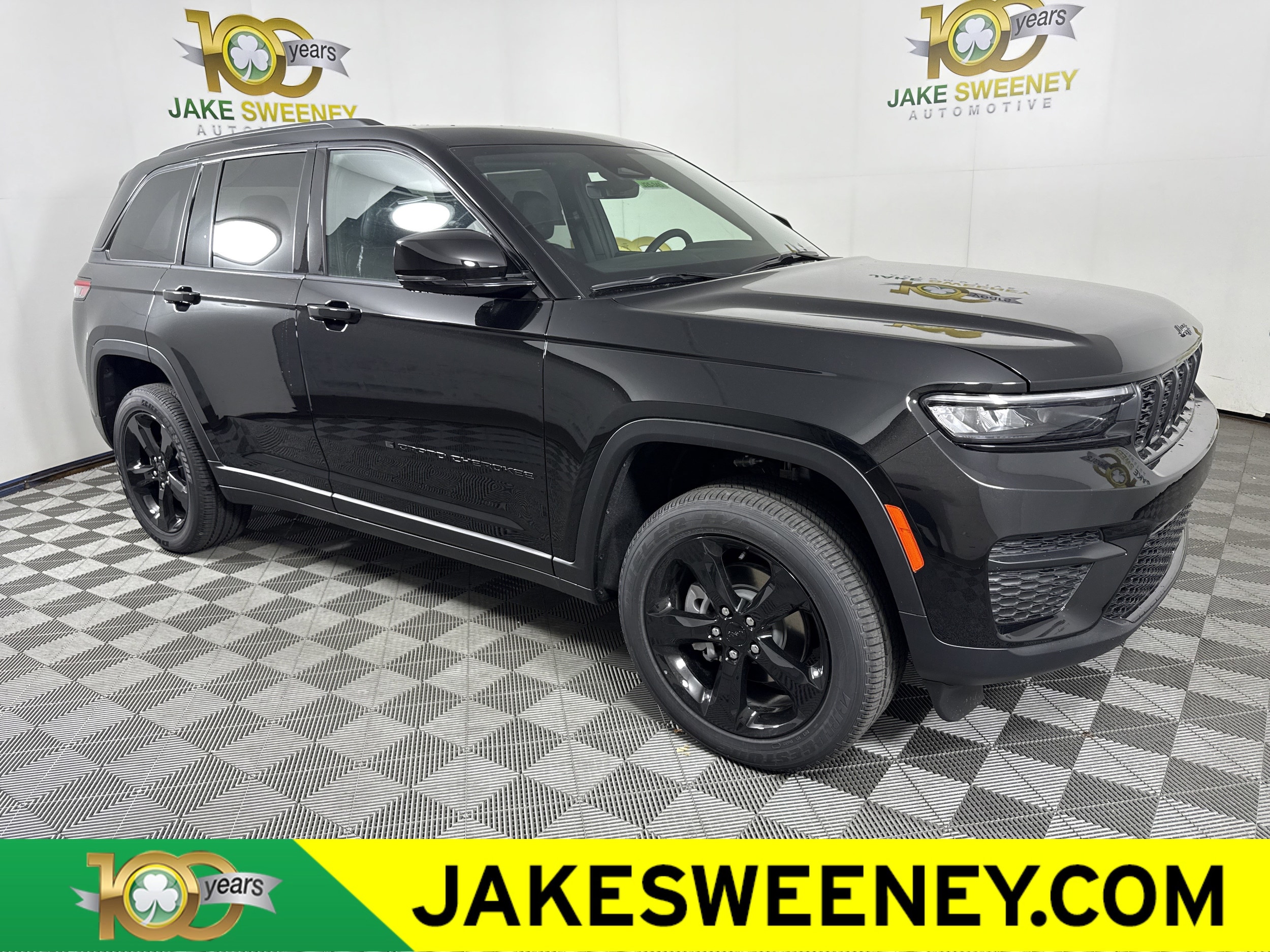 2025 Jeep Grand Cherokee Altitude's photo