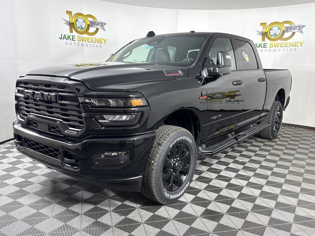 New 2026 Ram 2500 BIG HORN CREW CAB 4X4 6'4 BOX Pickup