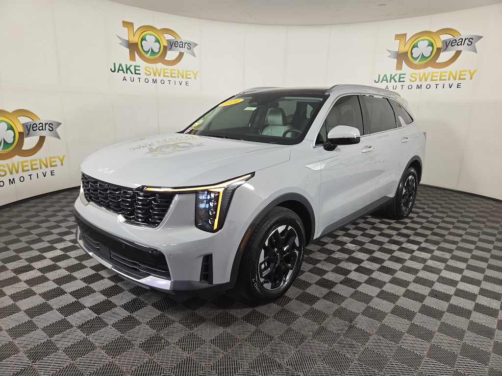 Used 2024 Kia Sorento S SUV