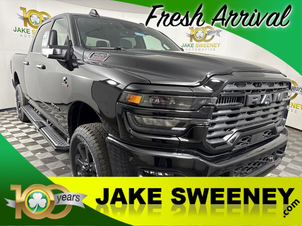 New 2026 Ram 2500 BIG HORN CREW CAB 4X4 6'4 BOX Pickup