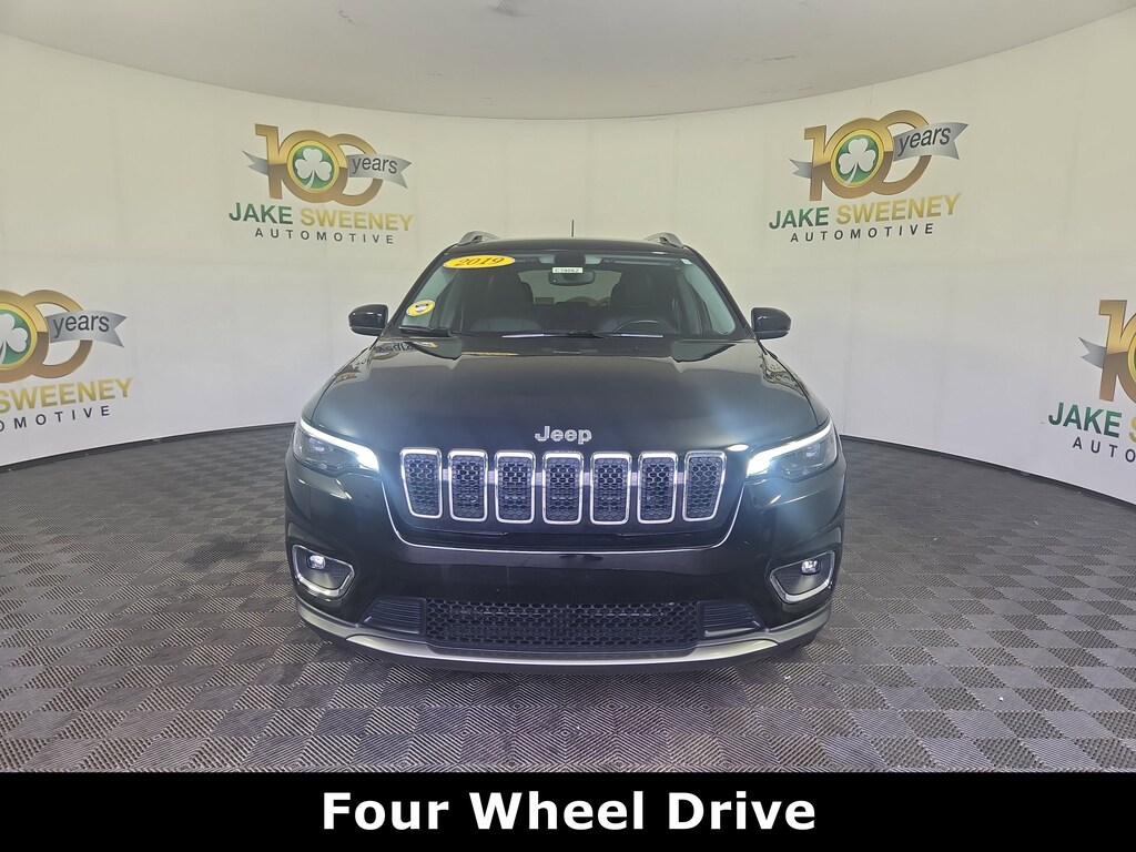 Used 2019 Jeep Cherokee Limited SUV