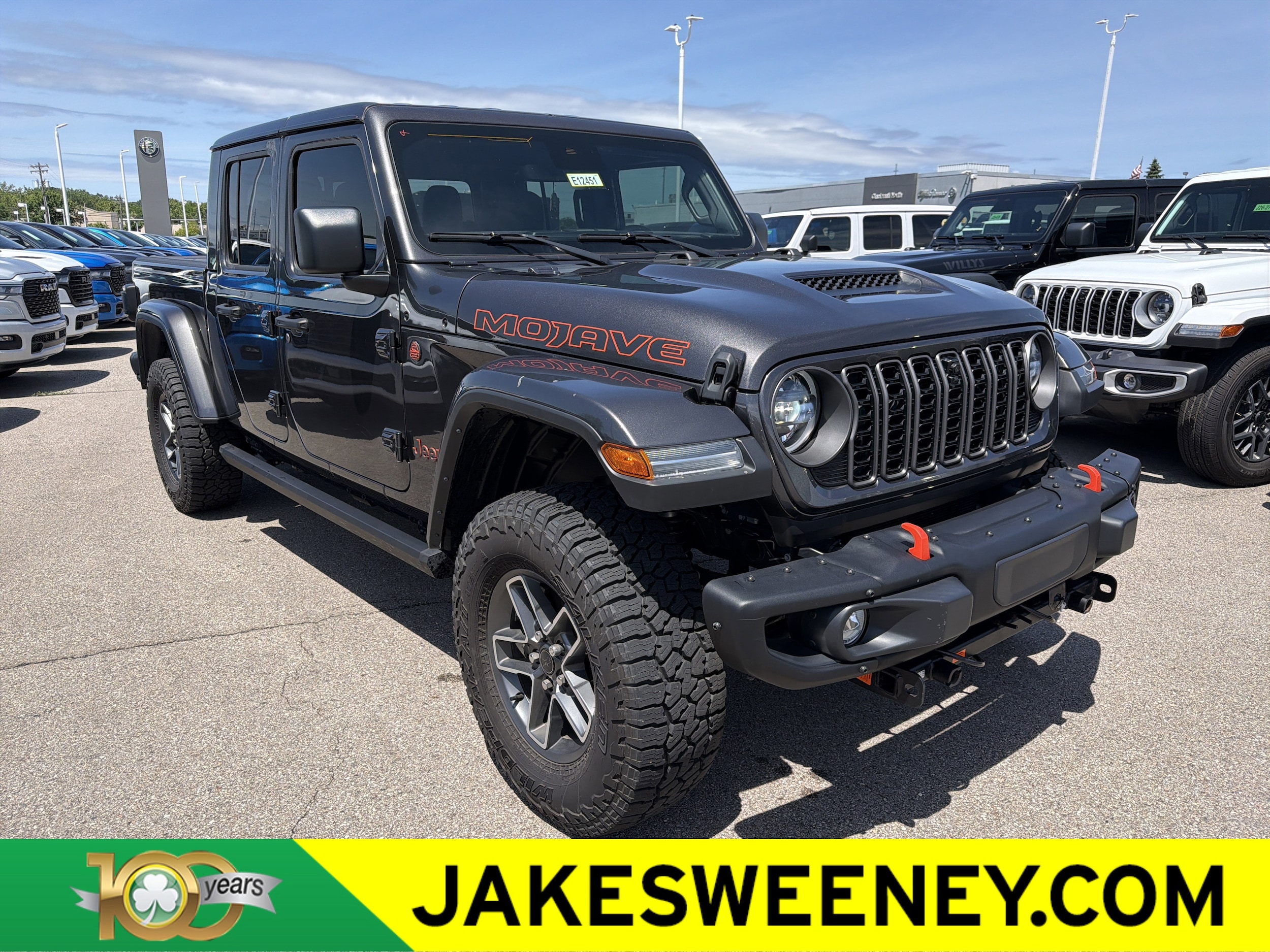 2024 Jeep Gladiator Mojave X's photo