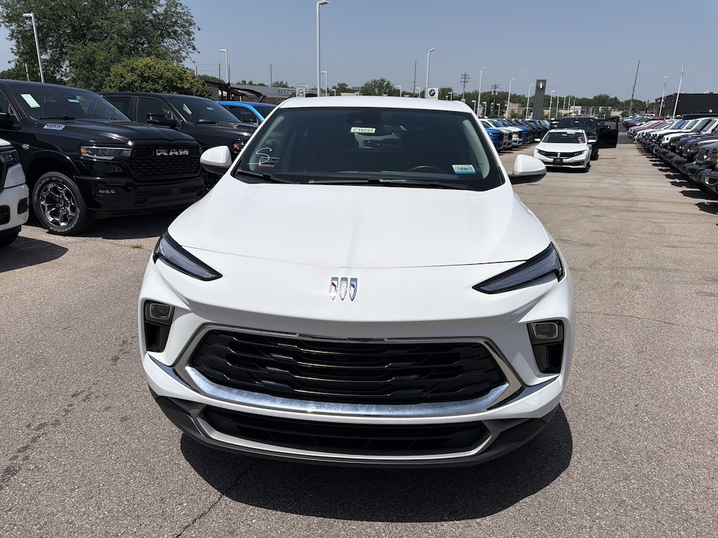 Used 2024 Buick Encore GX Preferred SUV
