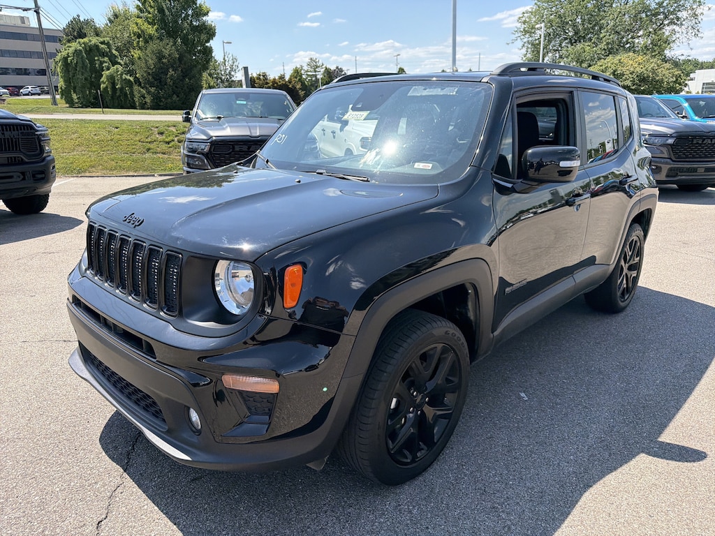 Used 2022 Jeep Renegade Altitude SUV
