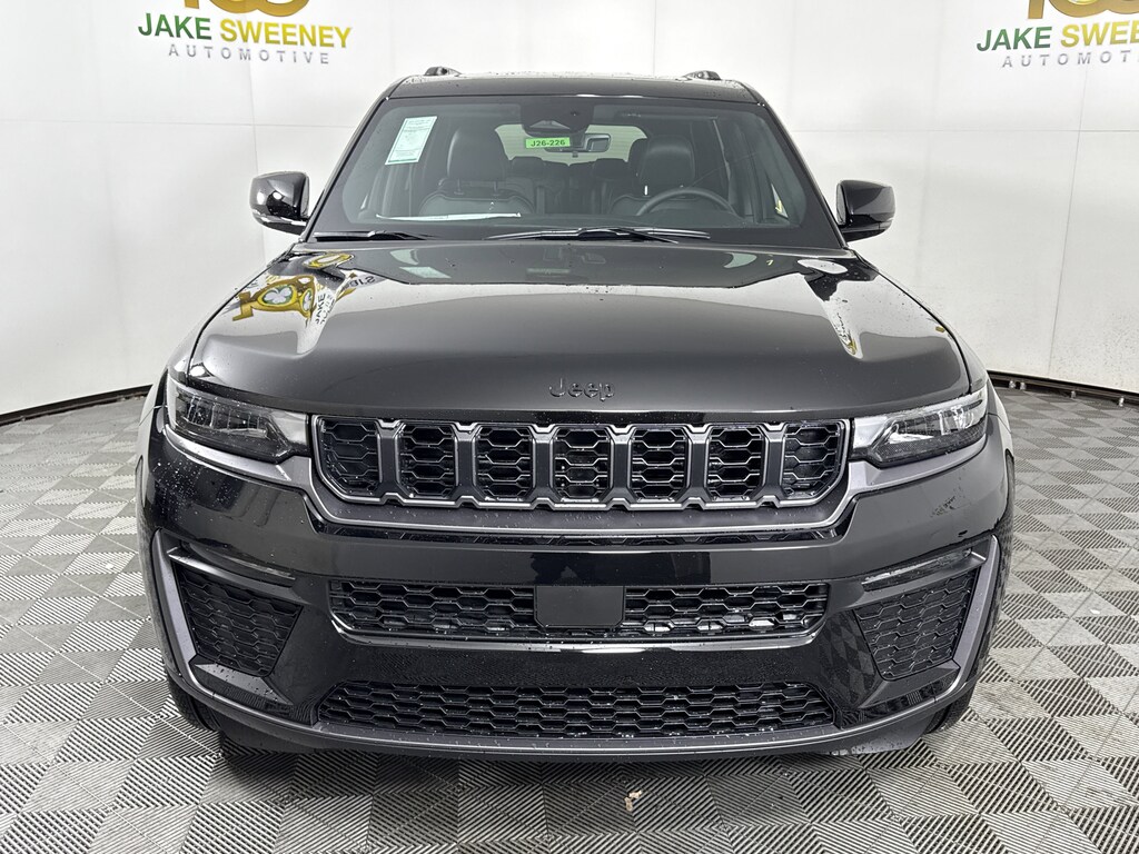 New 2026 Jeep Grand Cherokee L LIMITED 4X4 Sport Utility