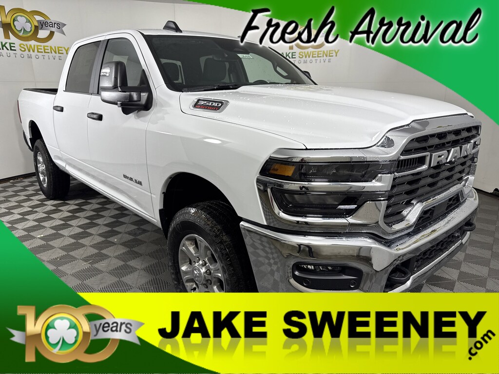 New 2026 Ram 3500 BIG HORN CREW CAB 4X4 6'4 BOX Pickup