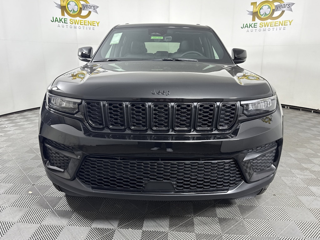 New 2025 Jeep Grand Cherokee ALTITUDE X 4X4 Sport Utility