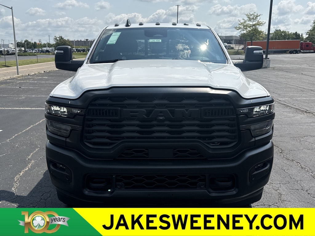 New 2026 Ram 2500 TRADESMAN CREW CAB 4X4 8' BOX Pickup