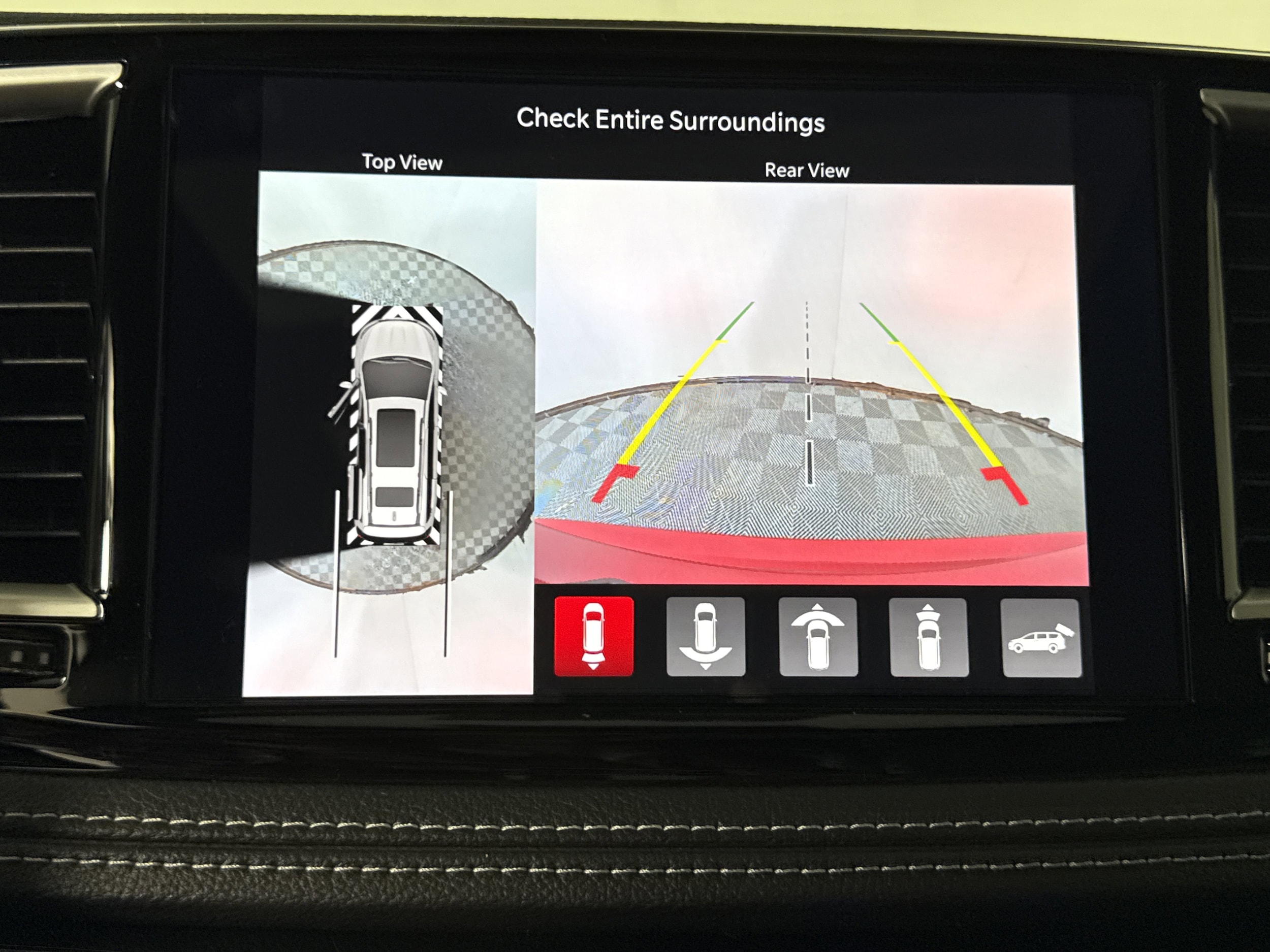 2026 Chrysler Pacifica Select - Photo 23