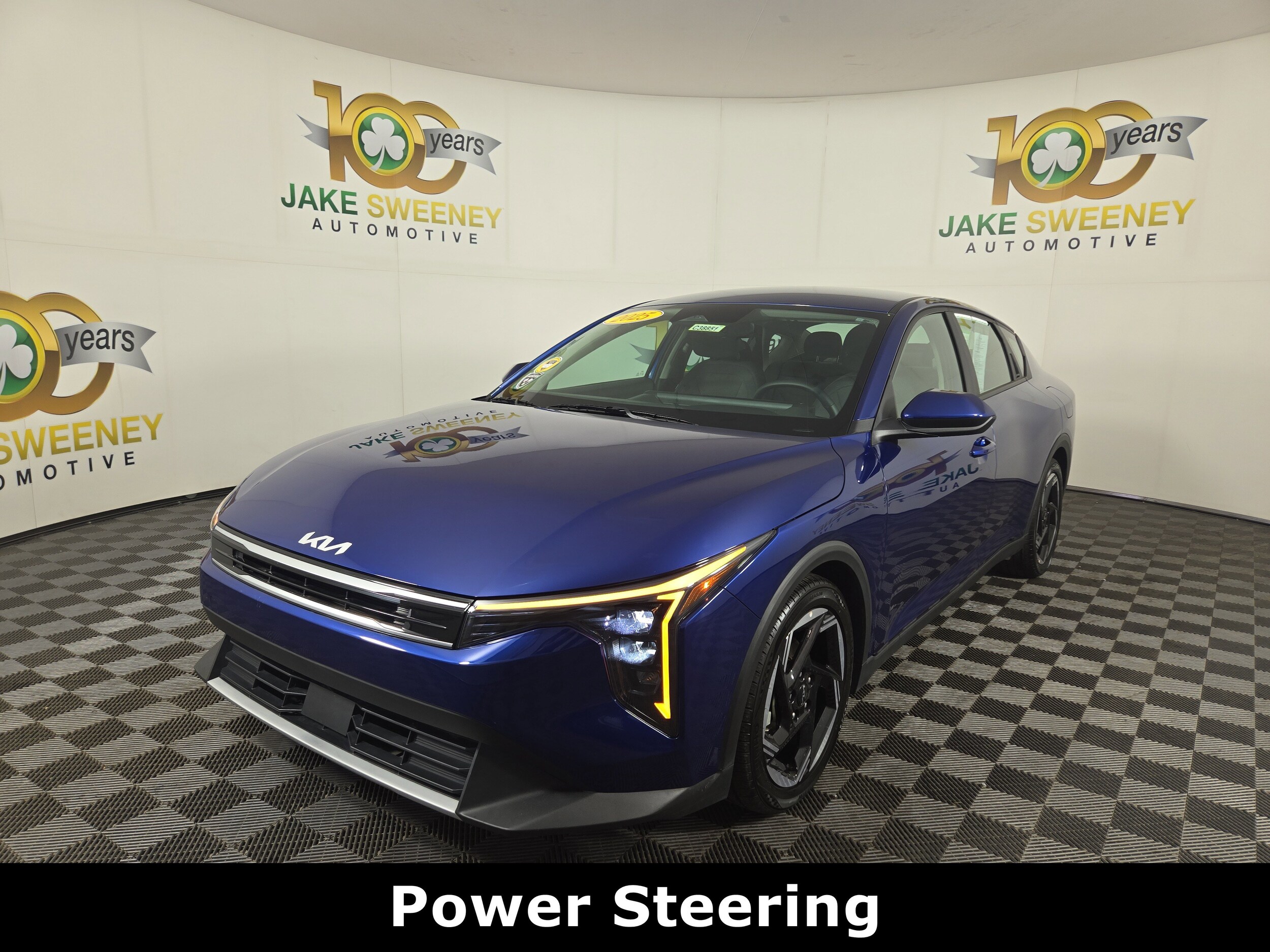 2025 Kia K4 EX photo 2