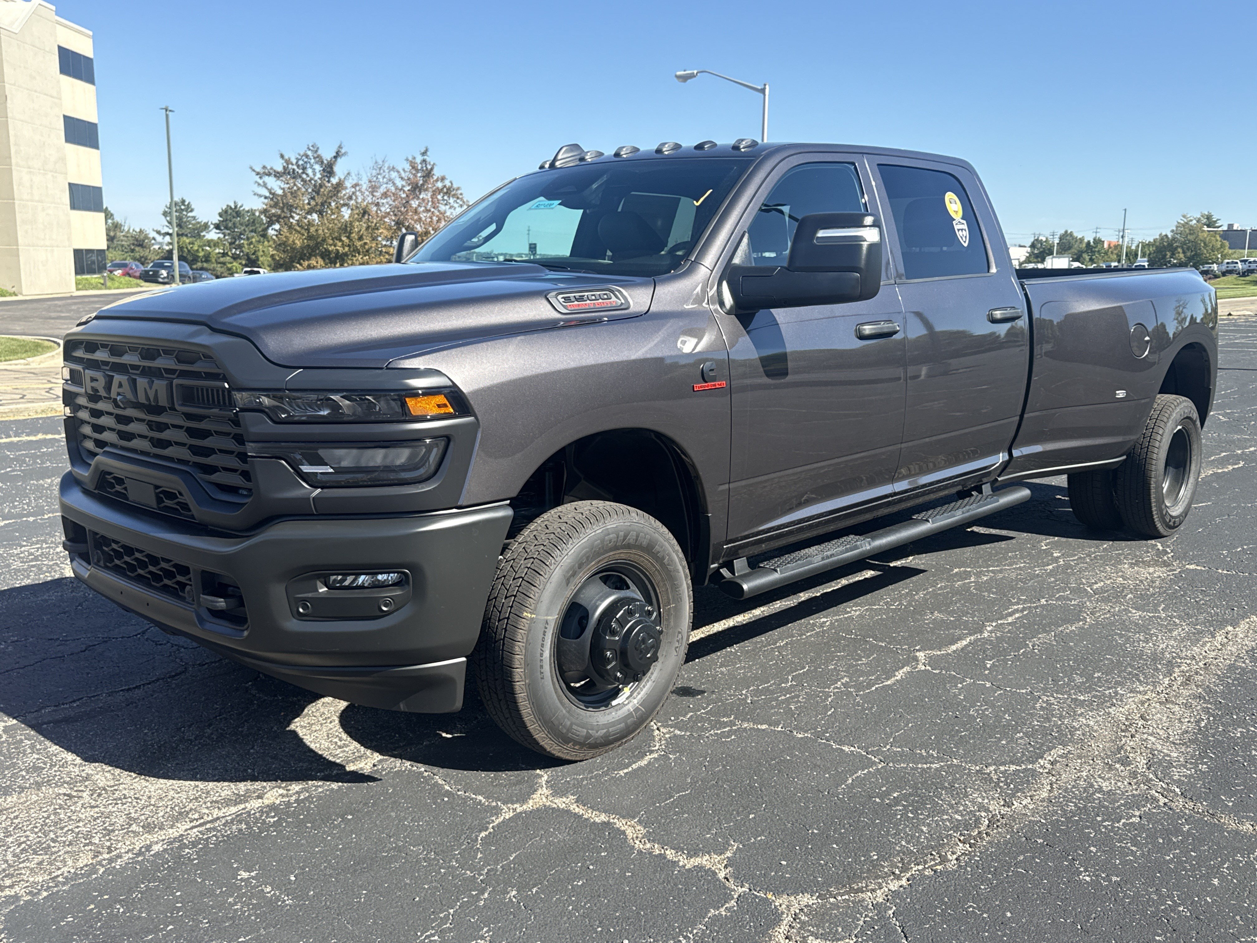 New 2027 Ram 3500 TRADESMAN CREW CAB 4X4 Pickup