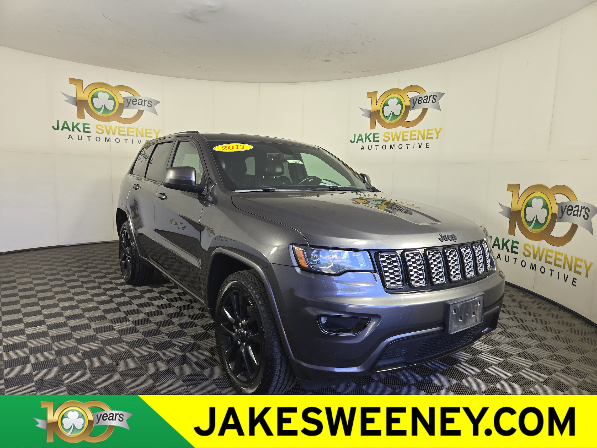 2017 Jeep Grand Cherokee Altitude 4WD's photo