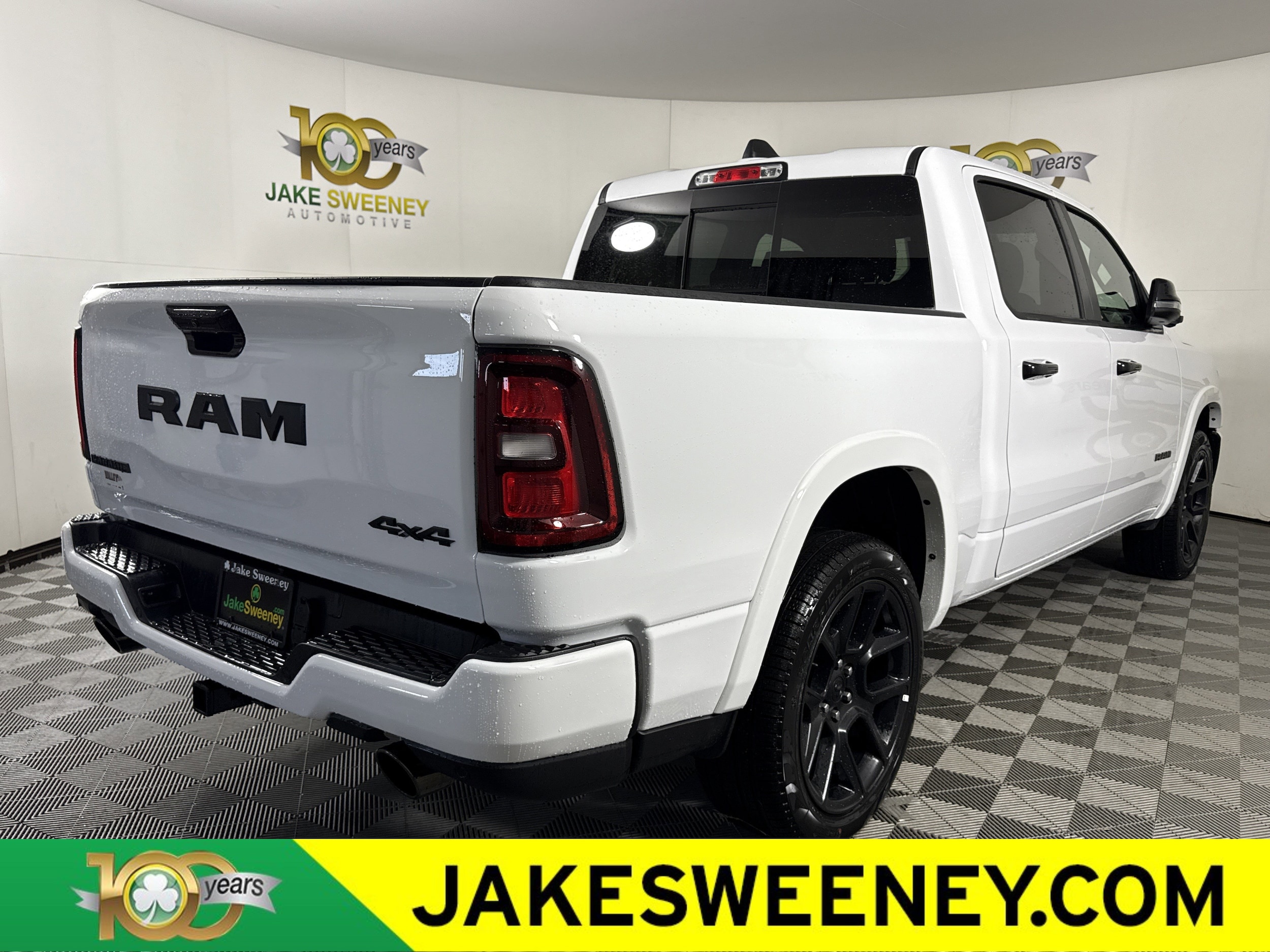 2026 RAM 1500 Laramie - Photo 10