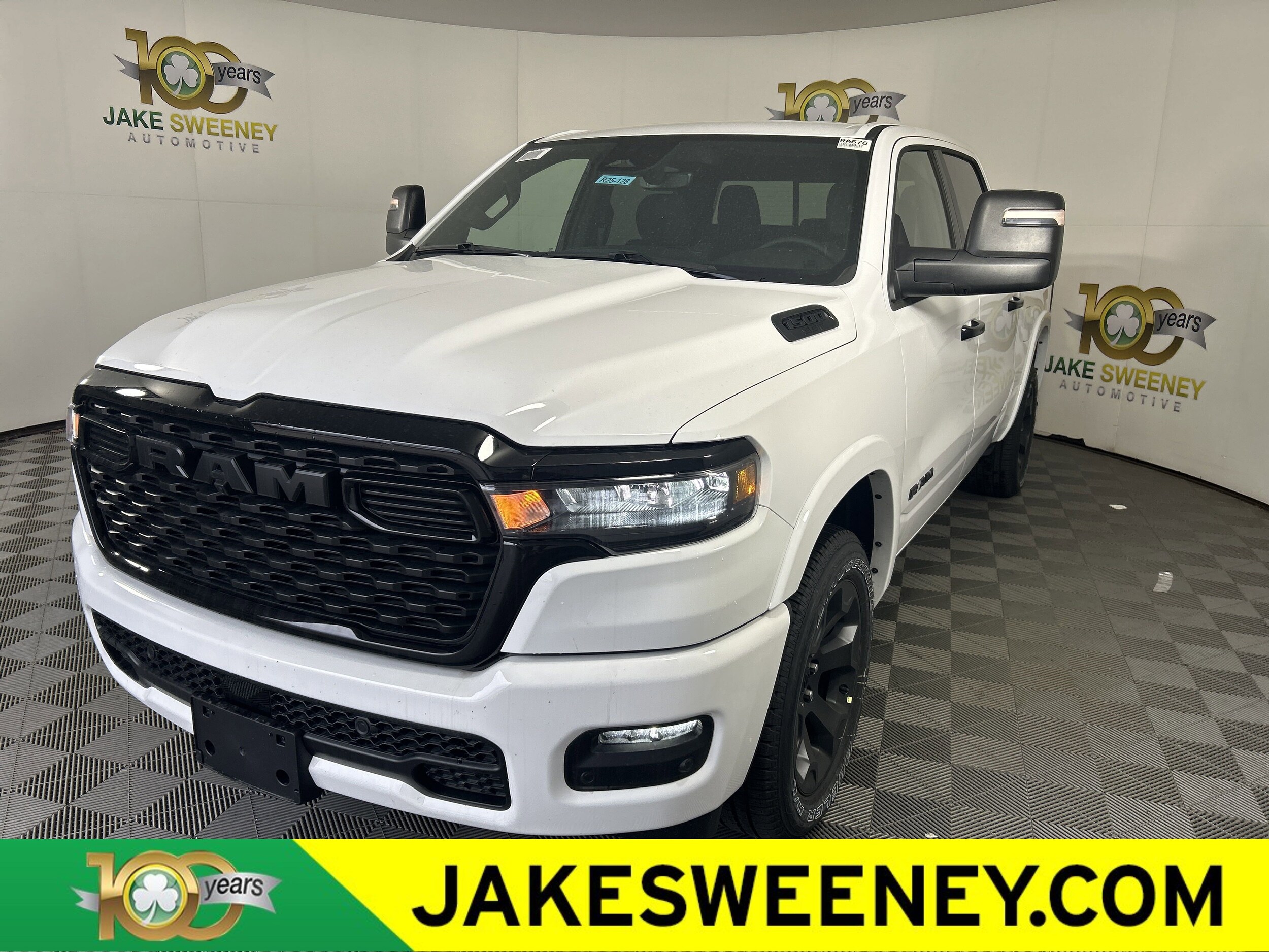 2025 Ram 1500 Big Horn photo 3