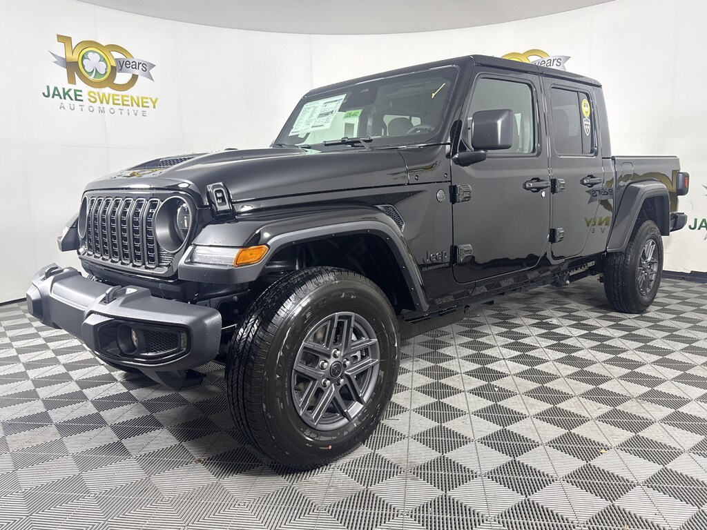 New 2026 Jeep Gladiator SPORT S 4X4 Pickup