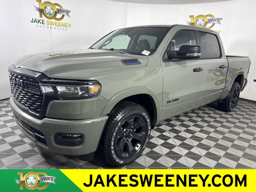 New 2026 Ram 1500 BIG HORN CREW CAB 4X4 5'7 BOX Pickup