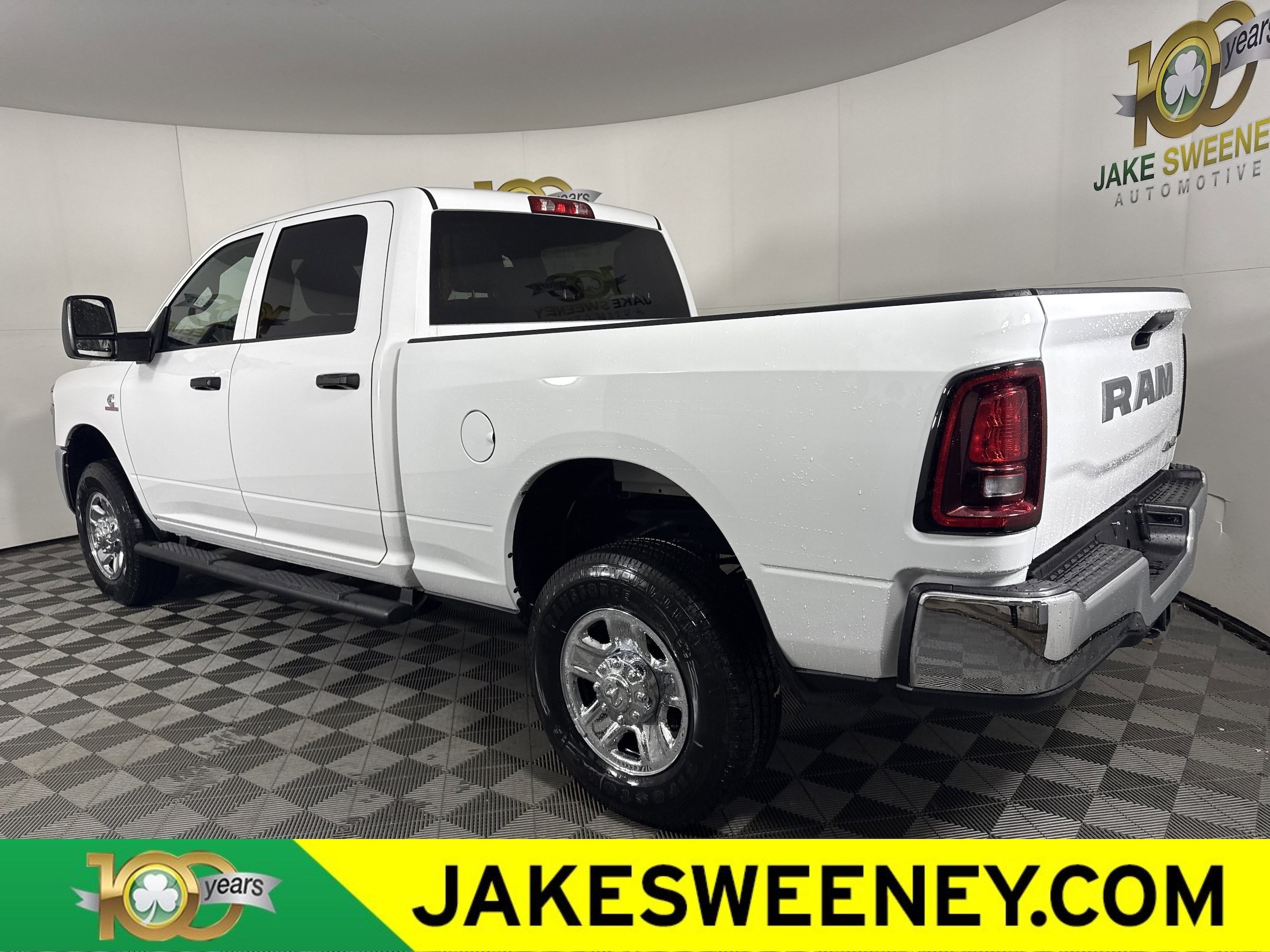 2025 RAM 2500 Tradesman - Photo 6