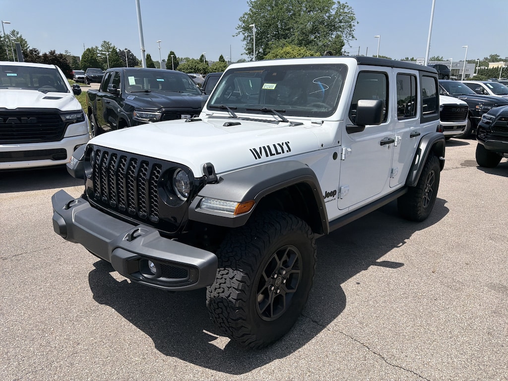 Used 2024 Jeep Wrangler Willys SUV