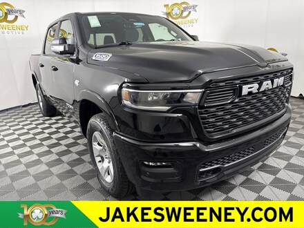 2026 Ram 1500 BIG HORN CREW CAB 4X4 5'7 BOX Pickup